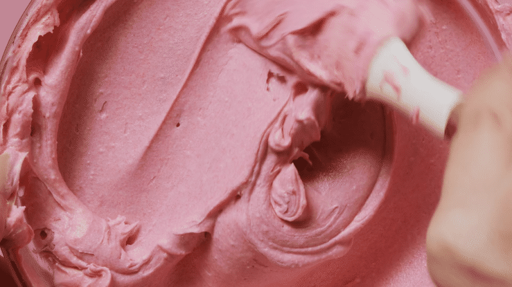 pepper-artists-claire-leahy-kosas-blush.gif