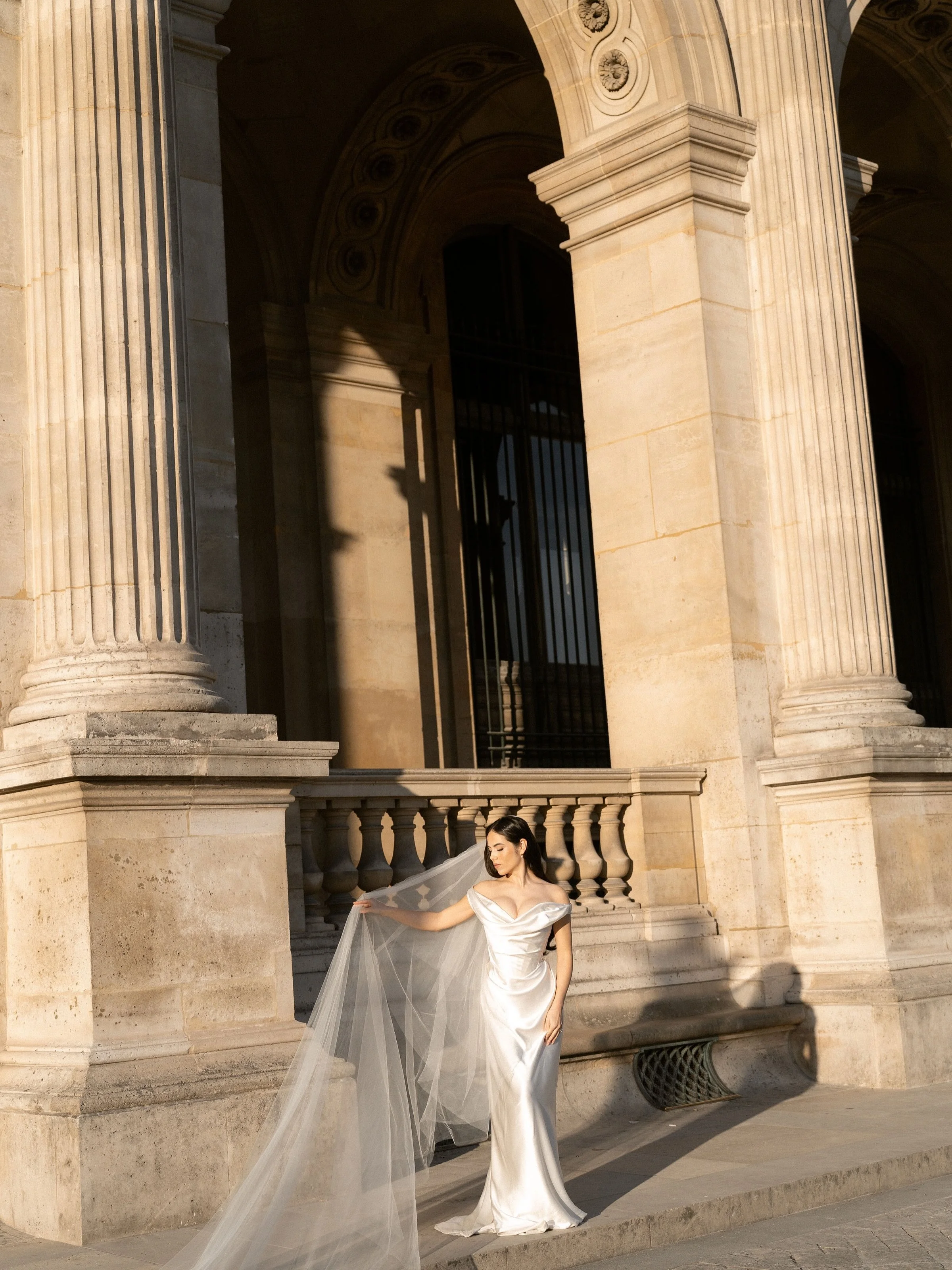 The Bespoke Bride - Designed for the bride who chooses a dedicated, one-on-one experience.

This service focuses entirely on the bride, allowing time and attention to refine every detail of your hair and makeup without the pace of additional bookings