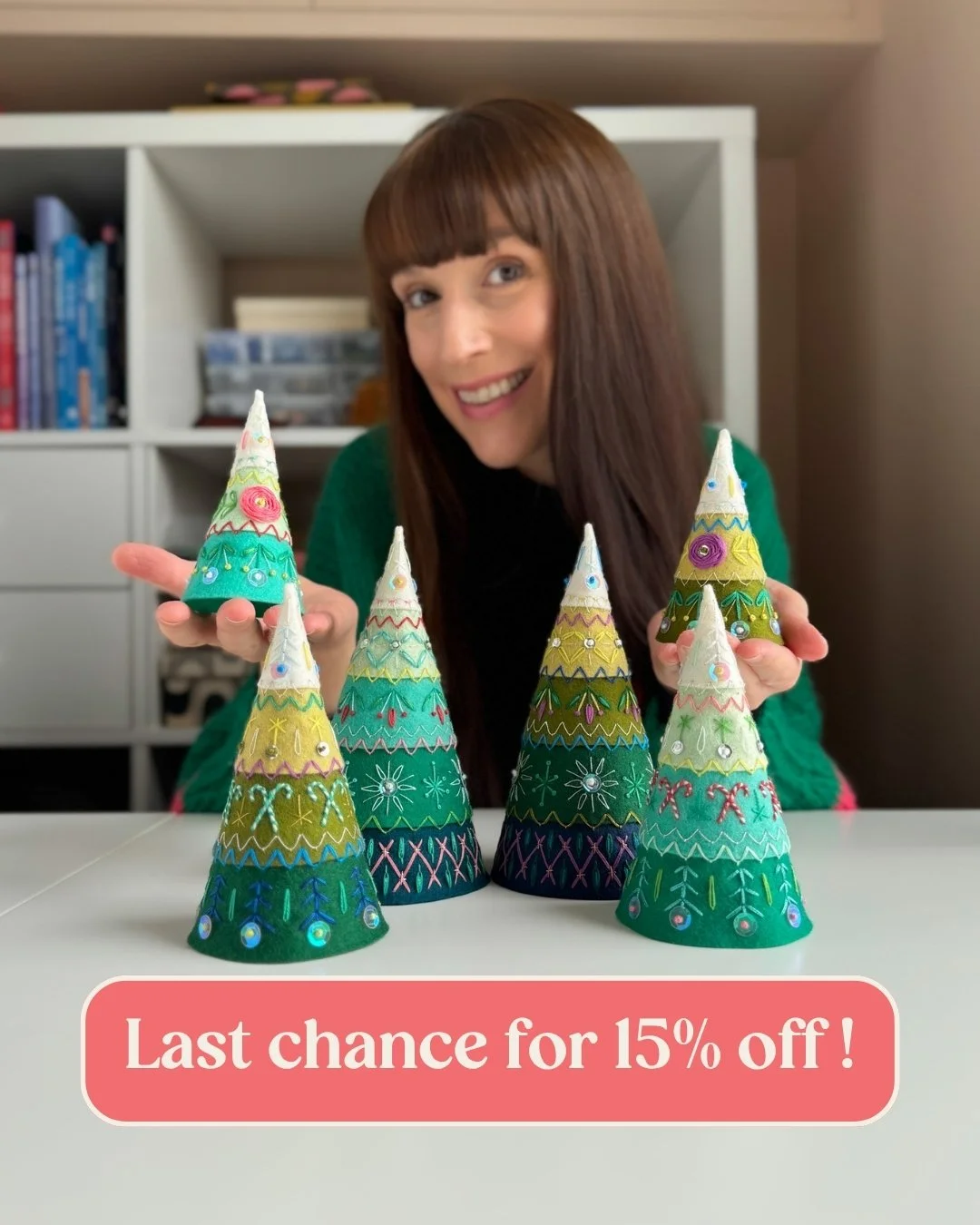 ✨📣 Just a reminder the early bird discount on my new embroidered felt Christmas trees pattern ends at midnight tonight (BST). So be sure to use code EVERGREEN15 at checkout for 15% off before then! Head to my website or Etsy shop for your pattern &n
