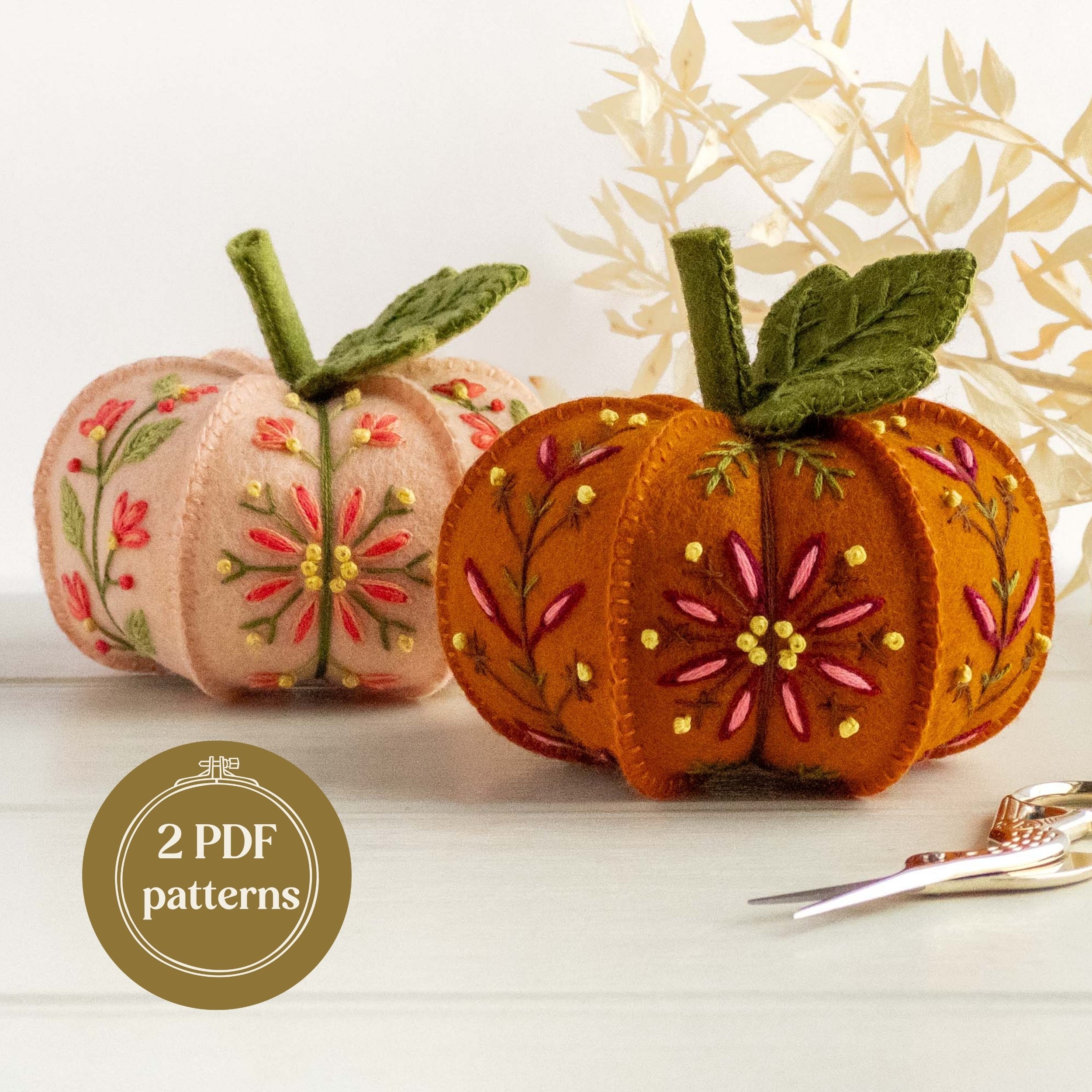 the-hoop-in-hand-embroidered-felt-pumpkins-two-PDF-patterns.jpg