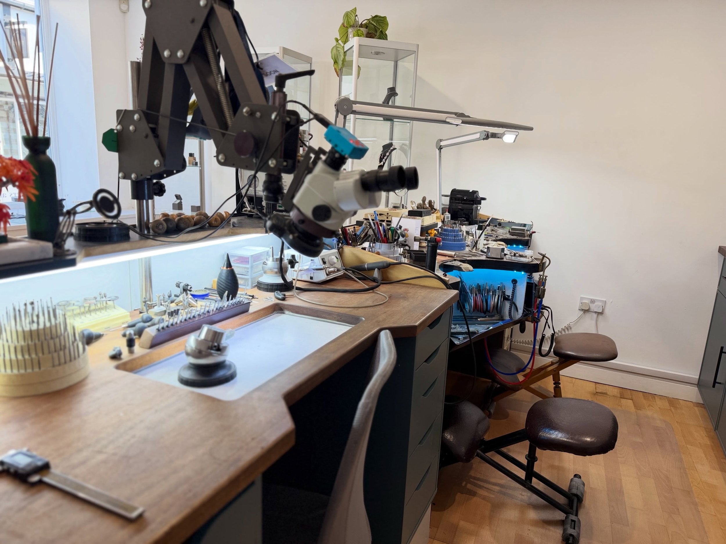 Behind the bench! 

Yes&hellip; all these small, random tools are absolutely necessary in order to create beautiful jewellery for you. Organised chaos perhaps, but every single tool has a purpose :) 

This workshop allows us to create almost anything