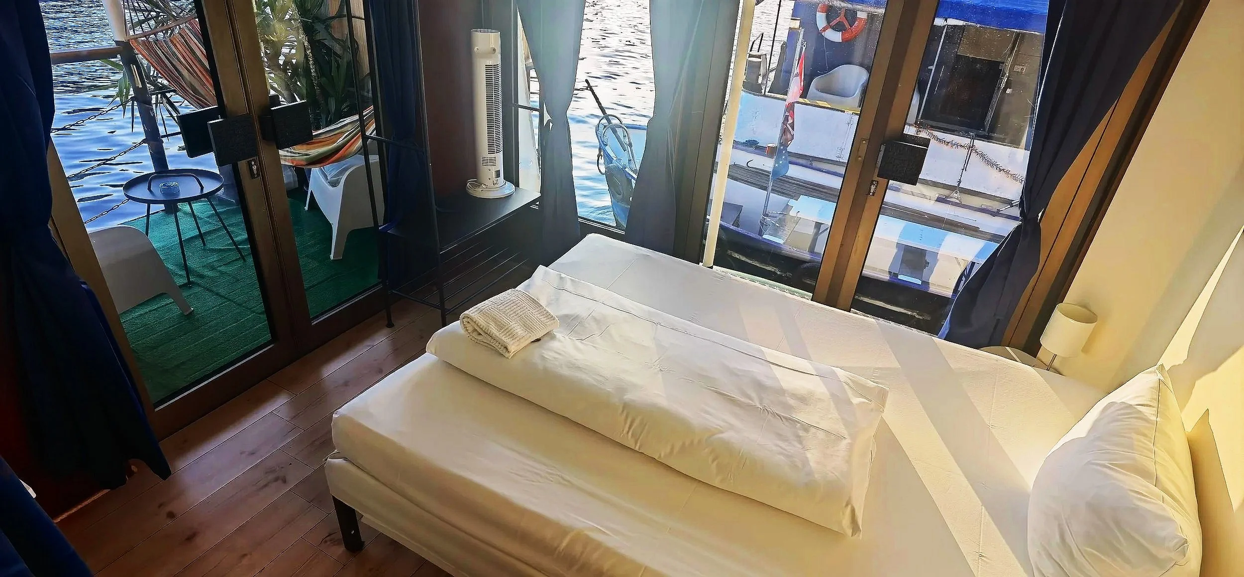 Doppelbett Suite mit Terrasse