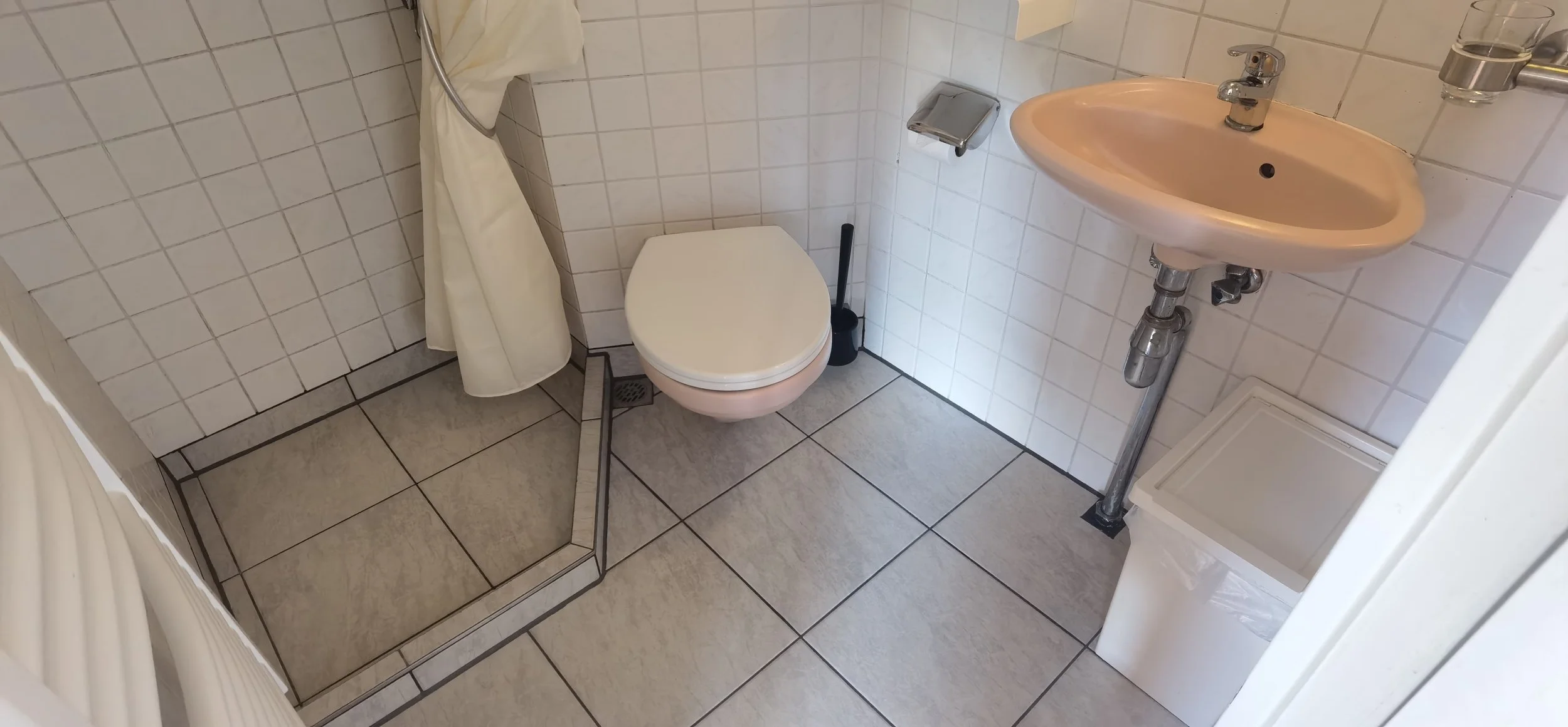 Badezimmer 1