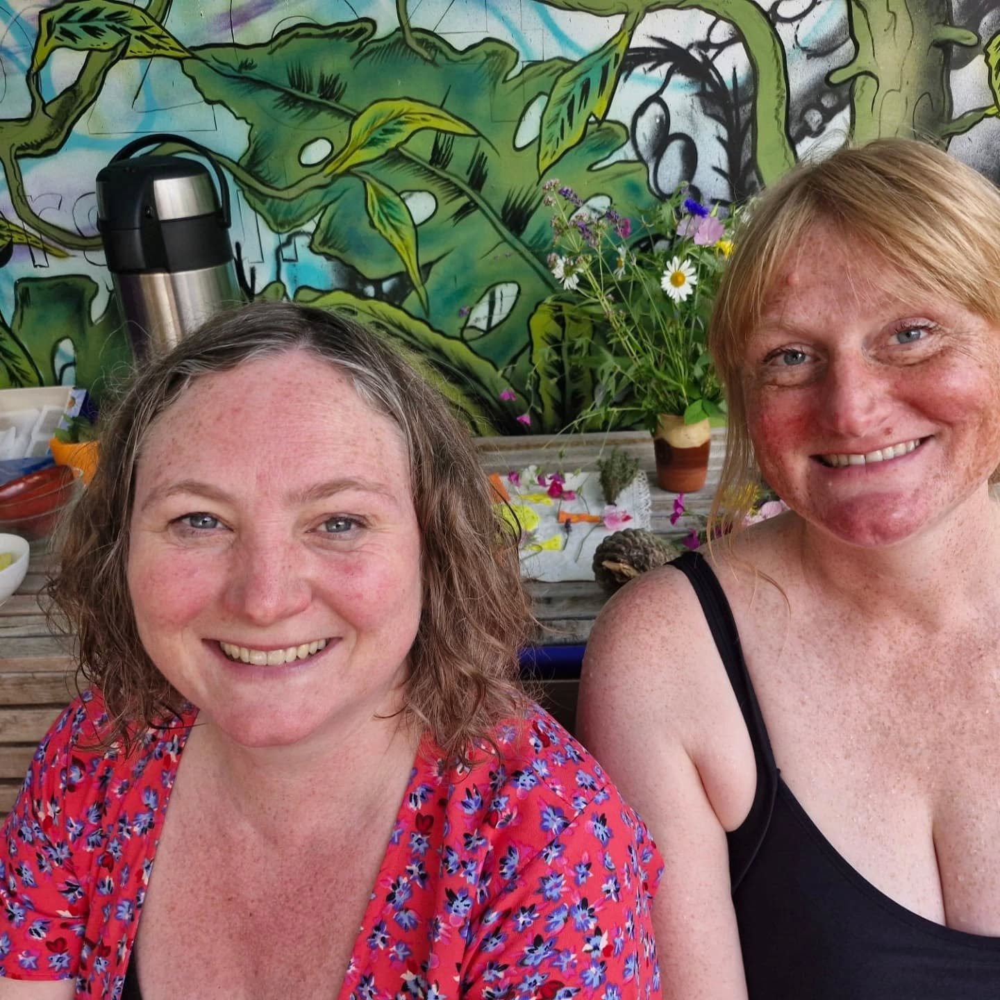 Beautiful summer vibes, relaxation and nourishment at our Summer Solstice event last Sunday with resident space holders @chloe_energyclearing and @thebodydoula. The perfect end abd moment of pause  after a scorching weekend. How was your Solstice thi