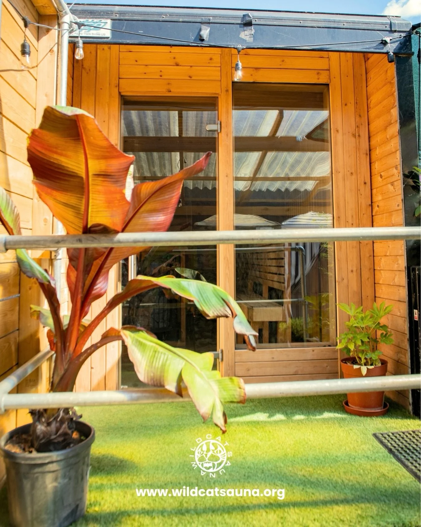 As the year comes to an end, what a better place to unwind and take a moment of peace than at Wildcat Sauna. 

We&rsquo;re open as usual today for the rest of the week 🪵🔥💧

#frome #wildcatsauna #sauna #icebath