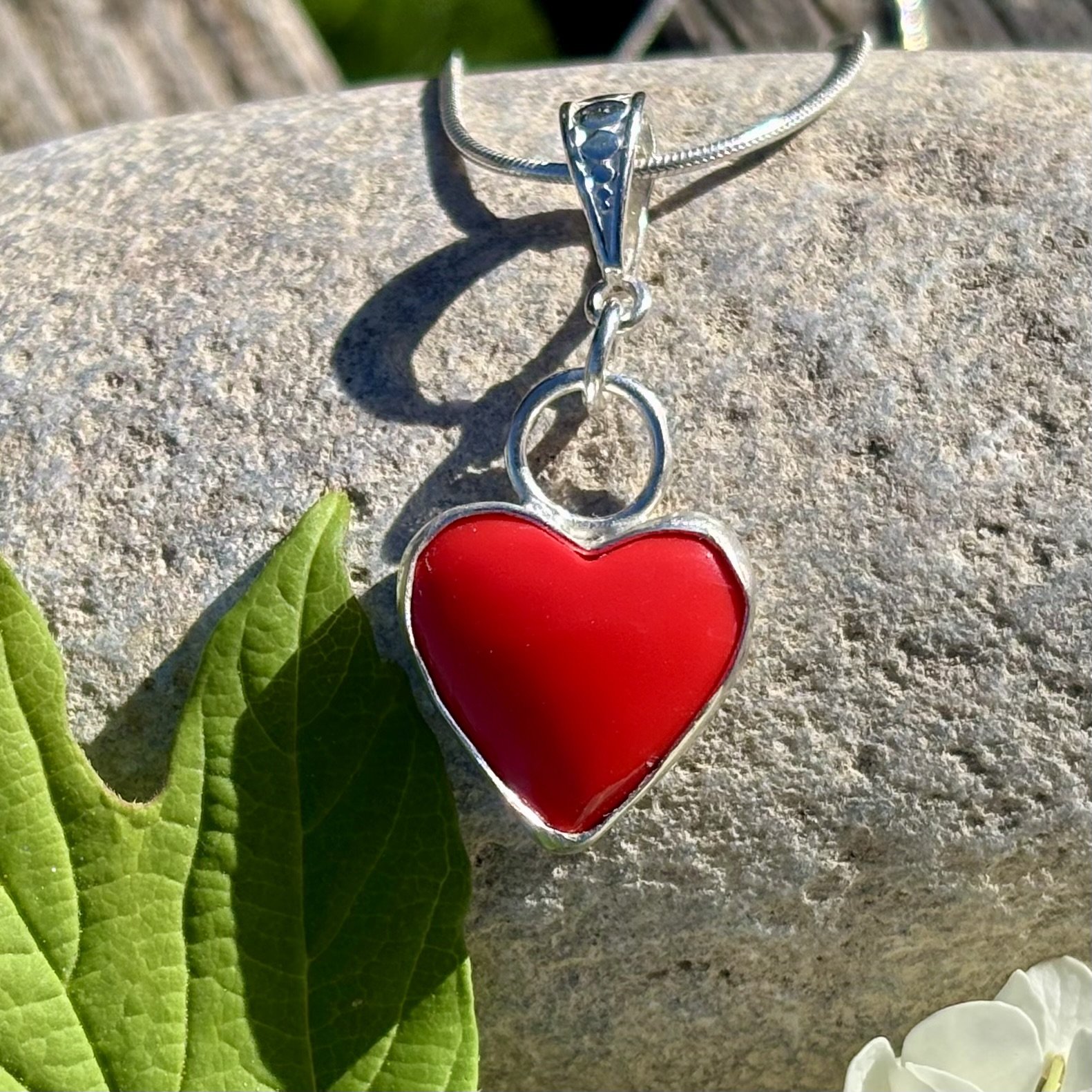 Red heart pendant