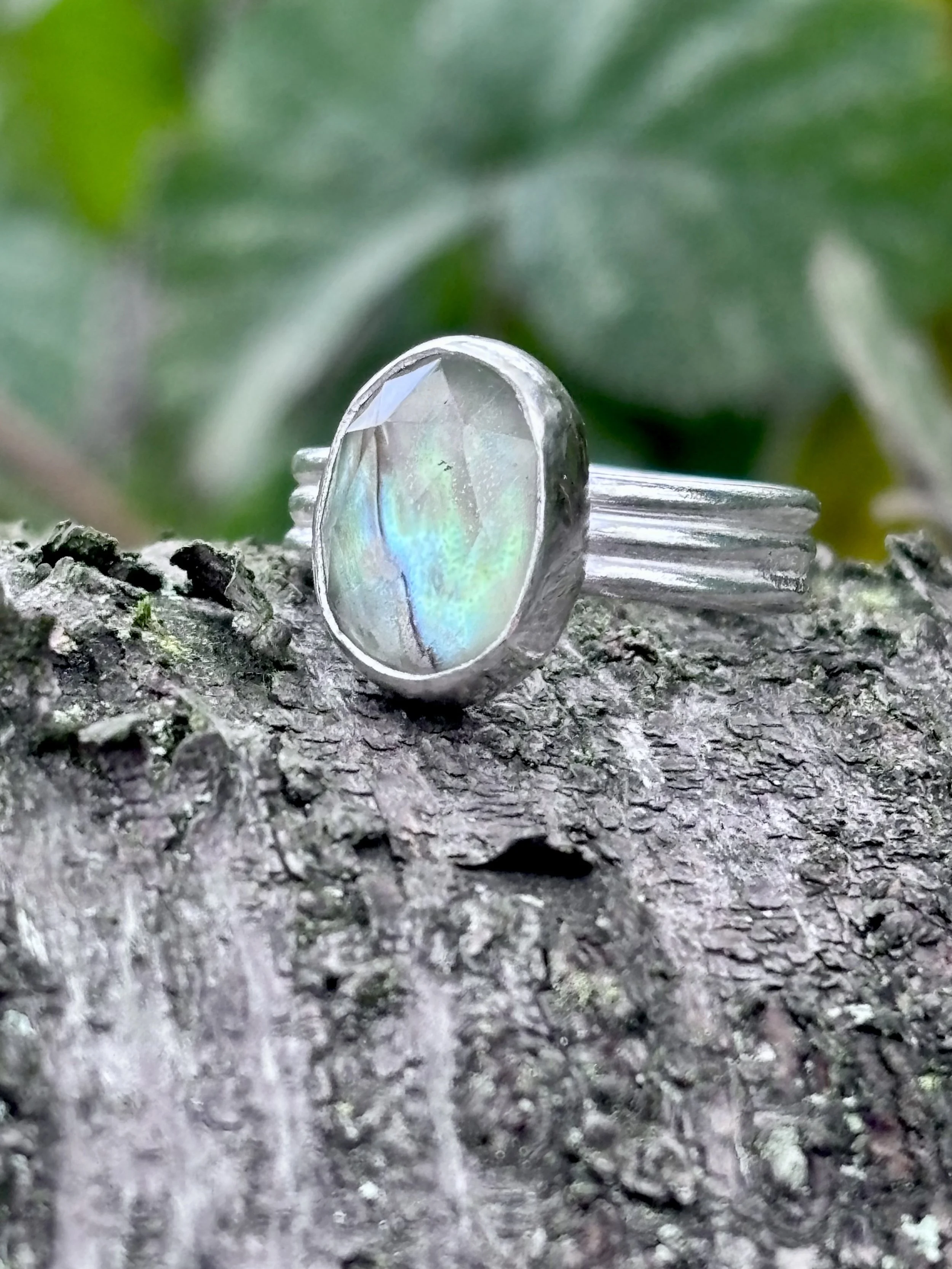 Abalone Shell Triple Band Ring — Size N