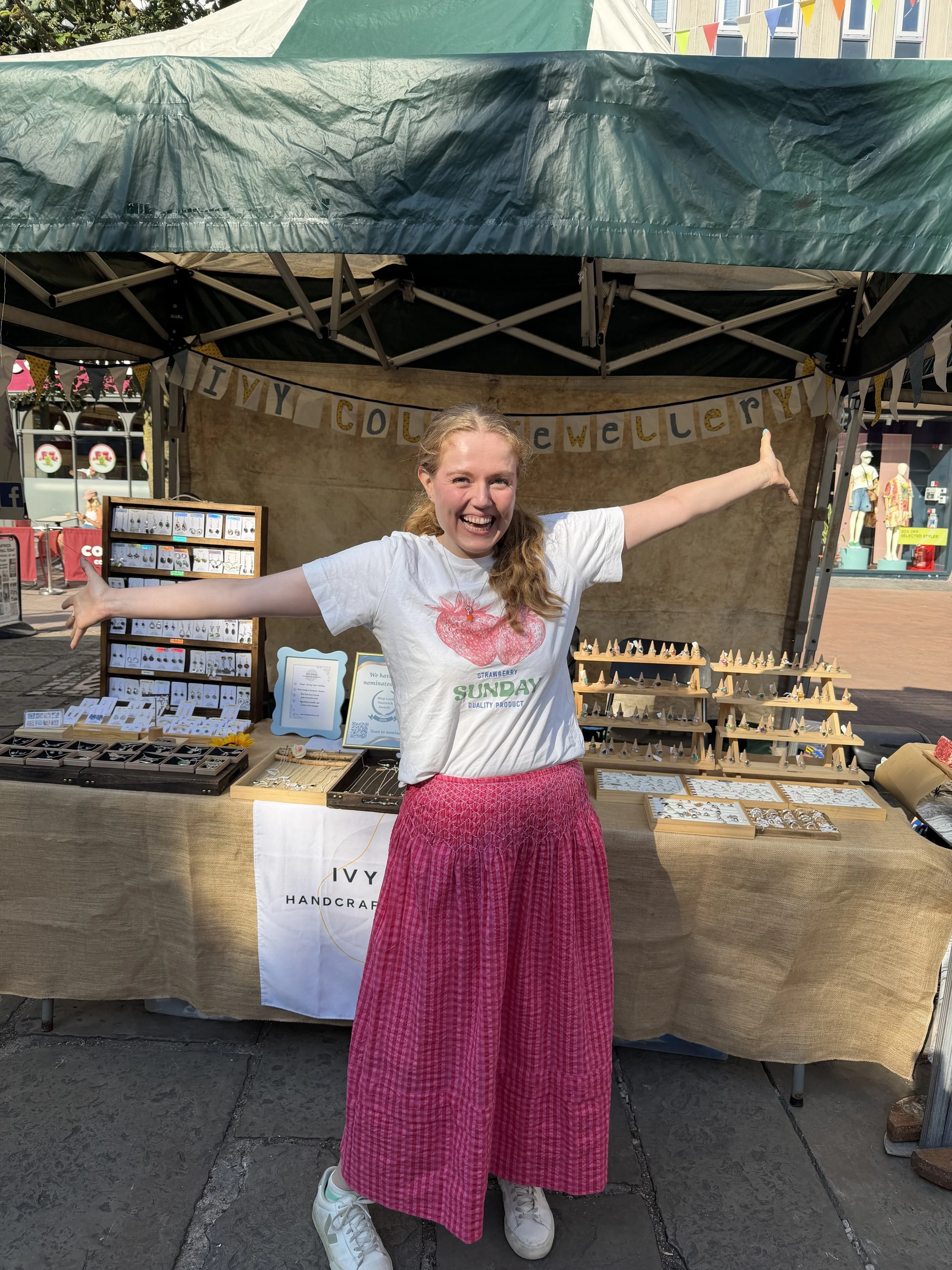 The maker, creator, designer and seller behind Ivy Cole Jewellery! Its me Kate. https://www.ivycolejewellery.co.uk/about
