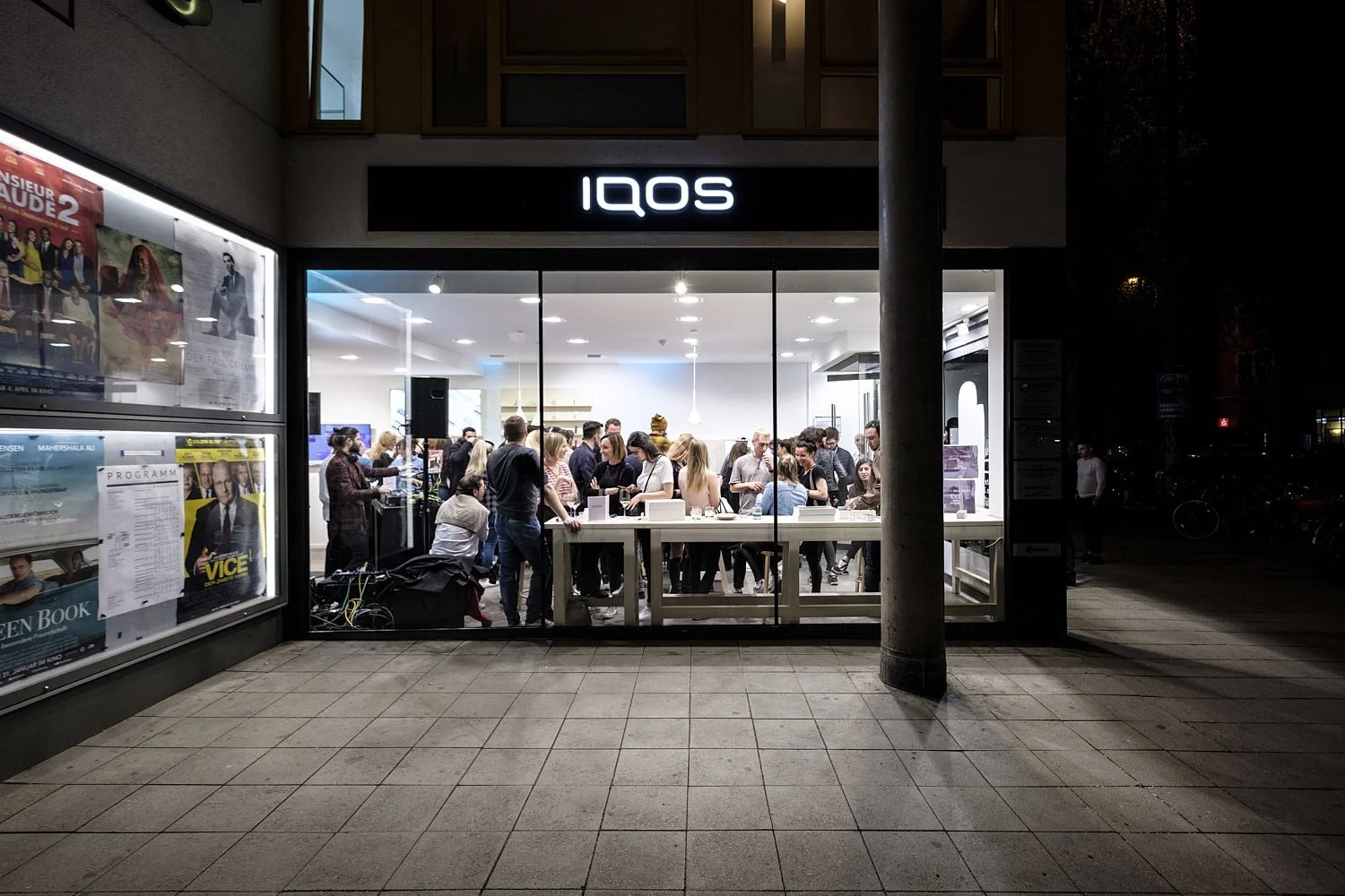 iqos-leopold-145-pixpa-1200px-70-event.jpg