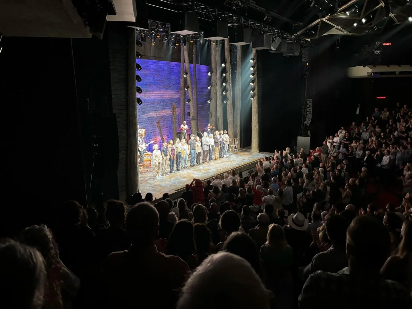 First preview bows at the @nac.cna! @comefromawayto  @wecomefromaway