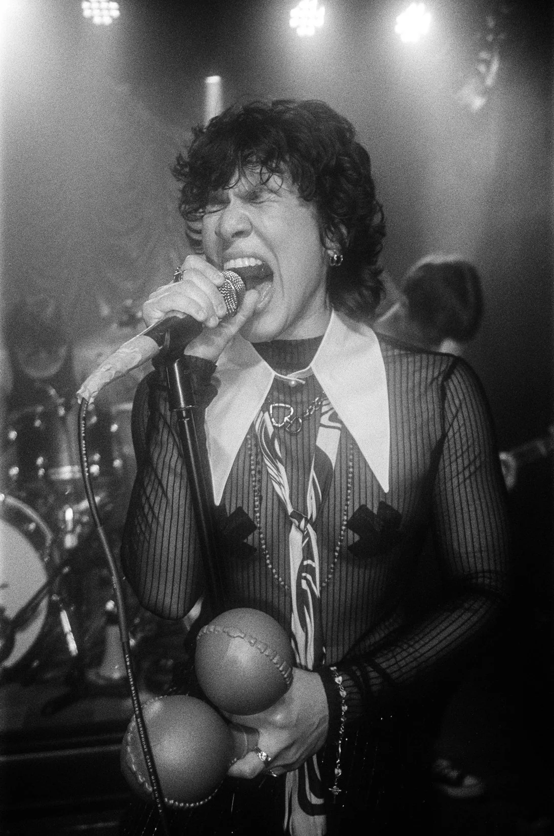 Roxx Barrios, Roxx Revolt, iseestarsmickey