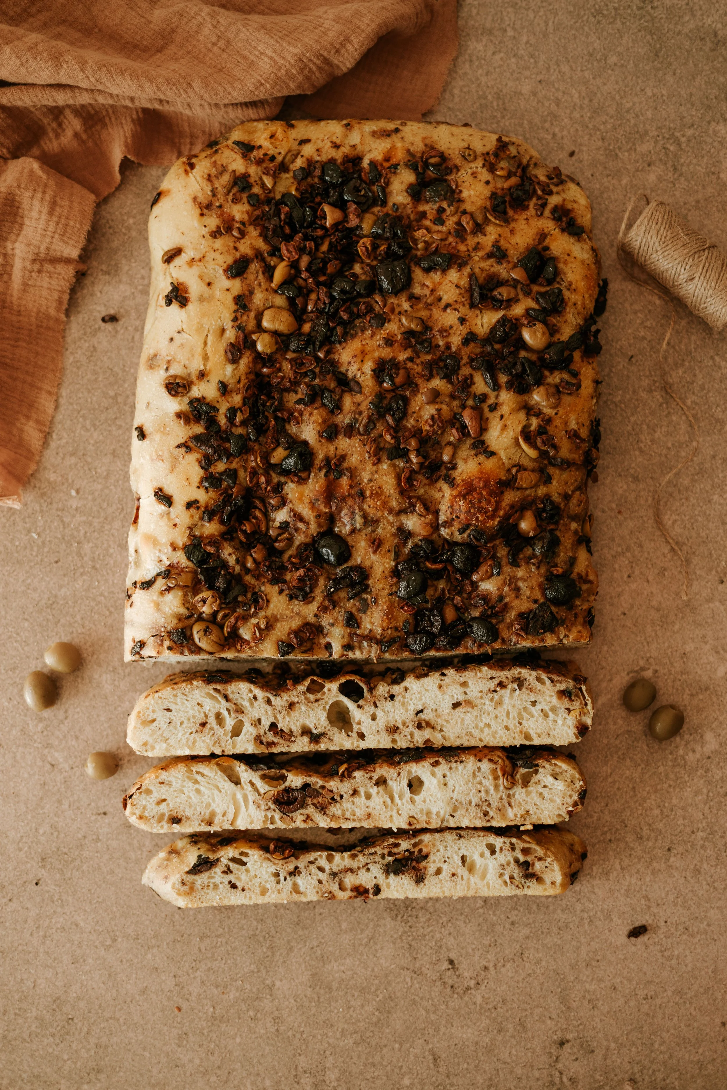 Focaccia olives2.jpg