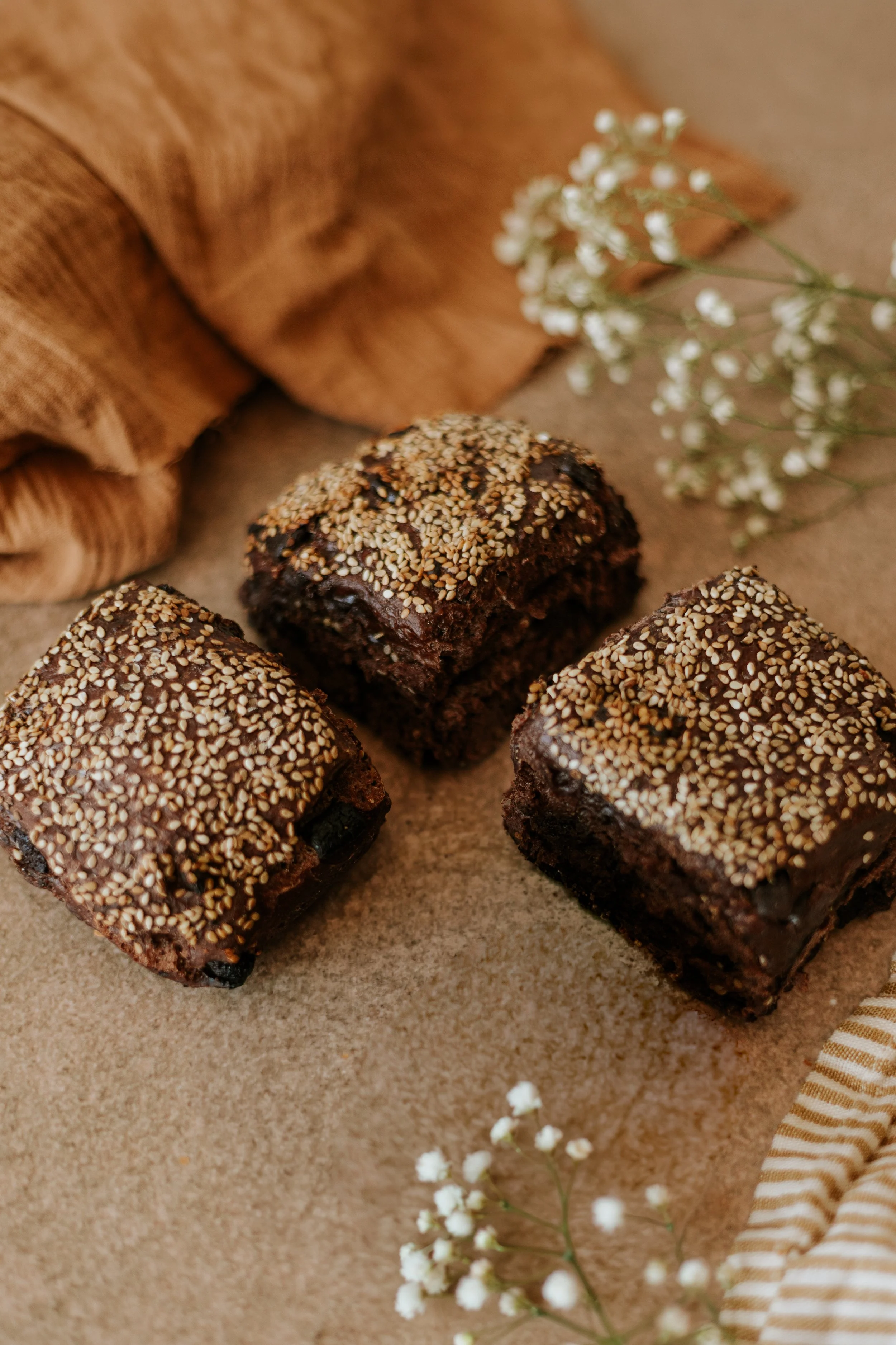 PAIN AU CHOCOLAT (VEGAN)
