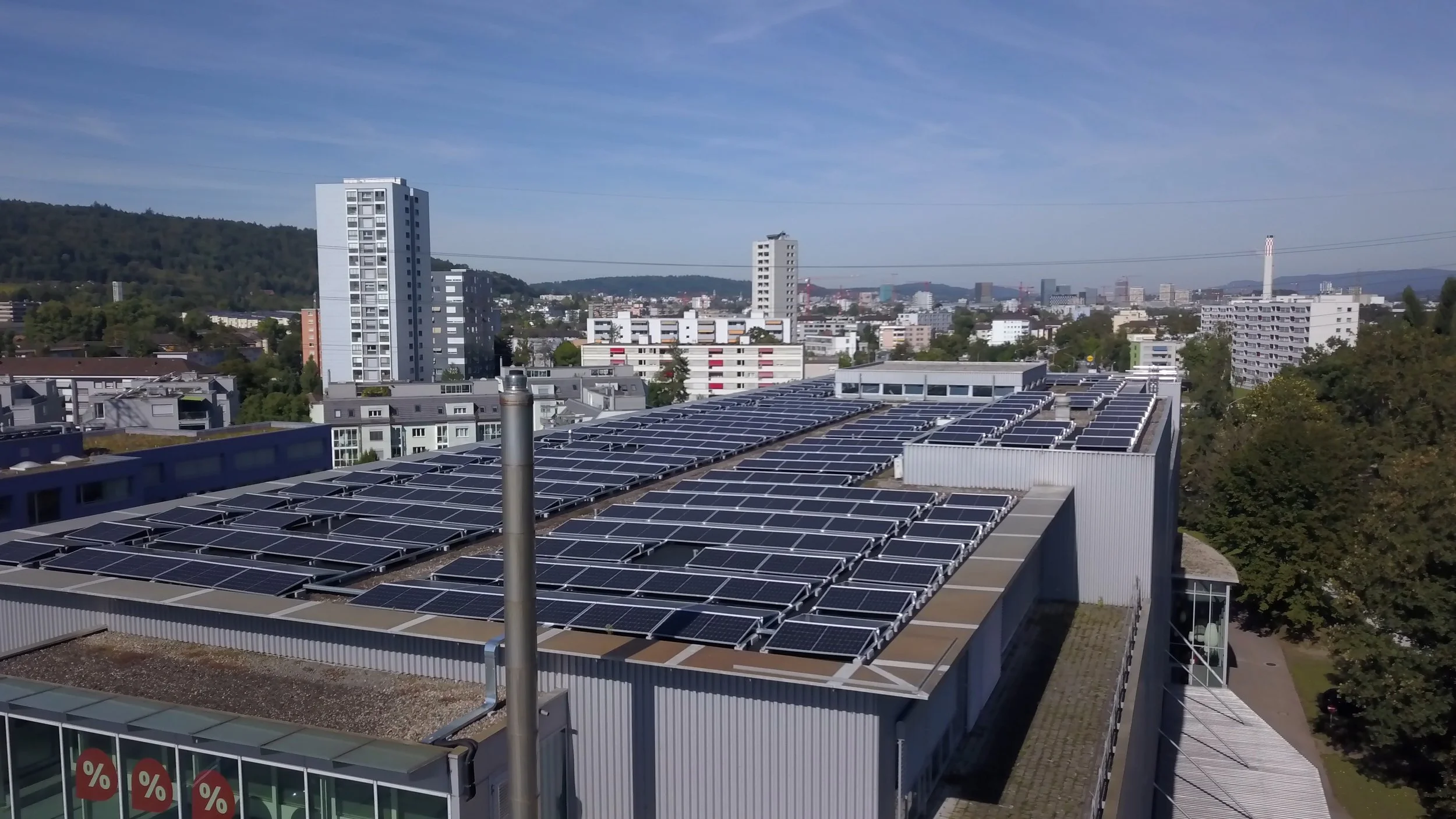 Schubiger Möbel schenkt Soltastic AG das Vertrauen