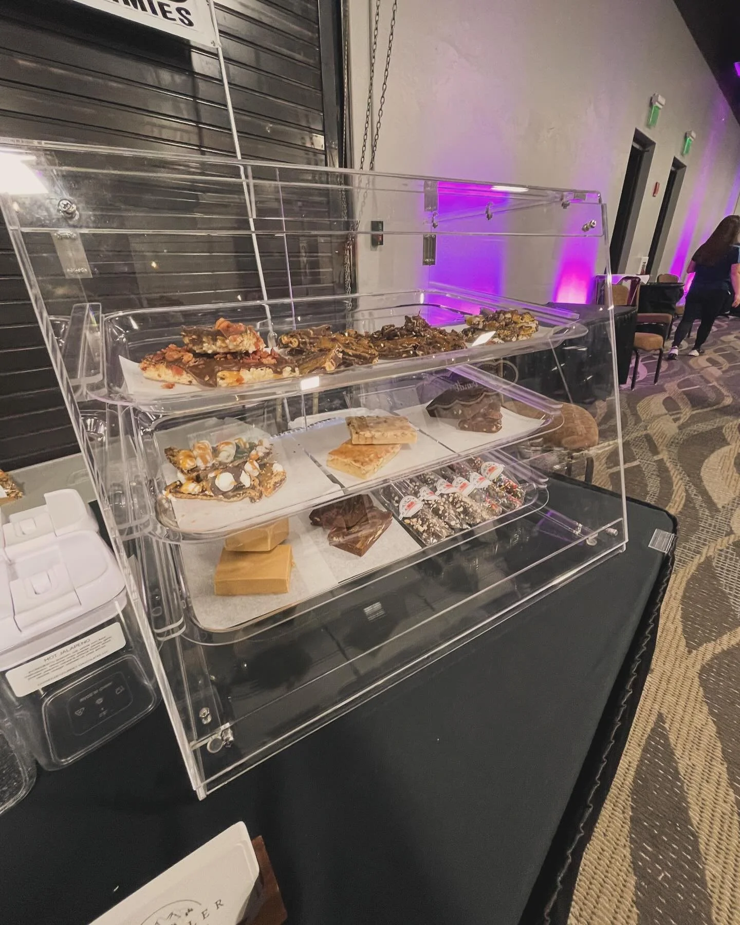 A few weeks ago we had our first event at the Health and Beauty Expo. It was such a great experience and we meet so many awesome people! 

Can&rsquo;t wait for our next event! 

#chocolate #popcorn #candy #events #handcrafted #localfood #supportlocal