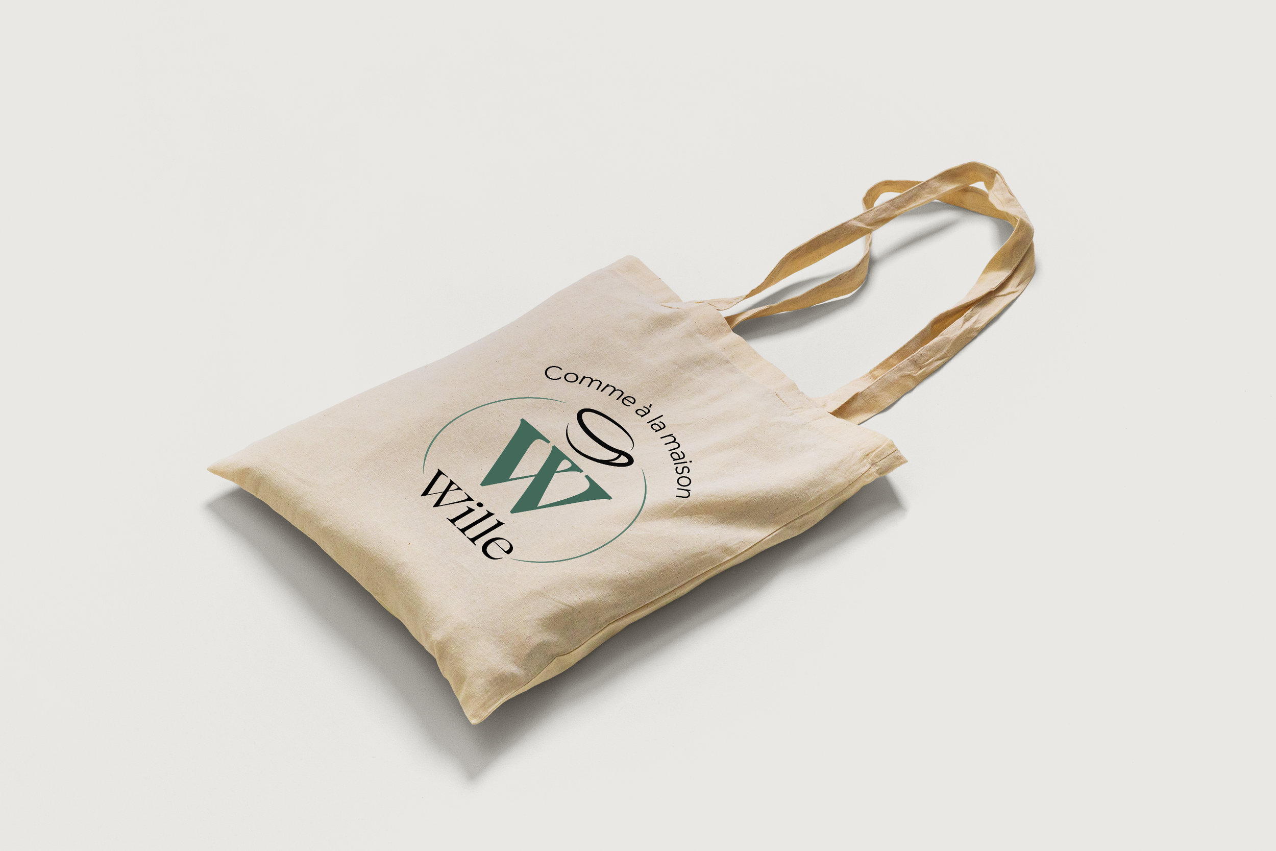 Tote_Bag_Mockup_2.png