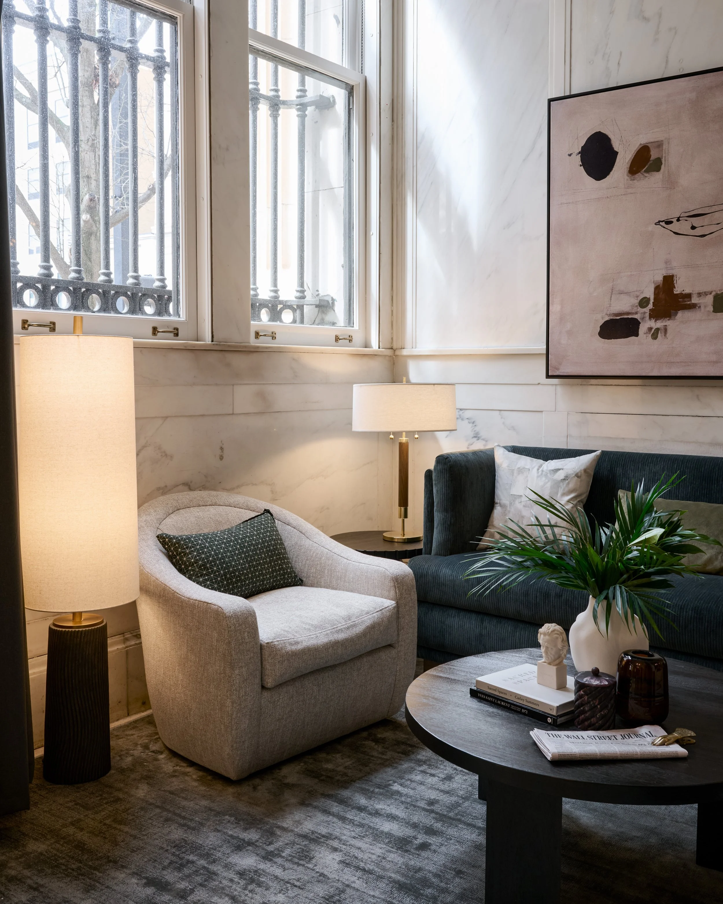 John_Hand_Lobby21569.jpg