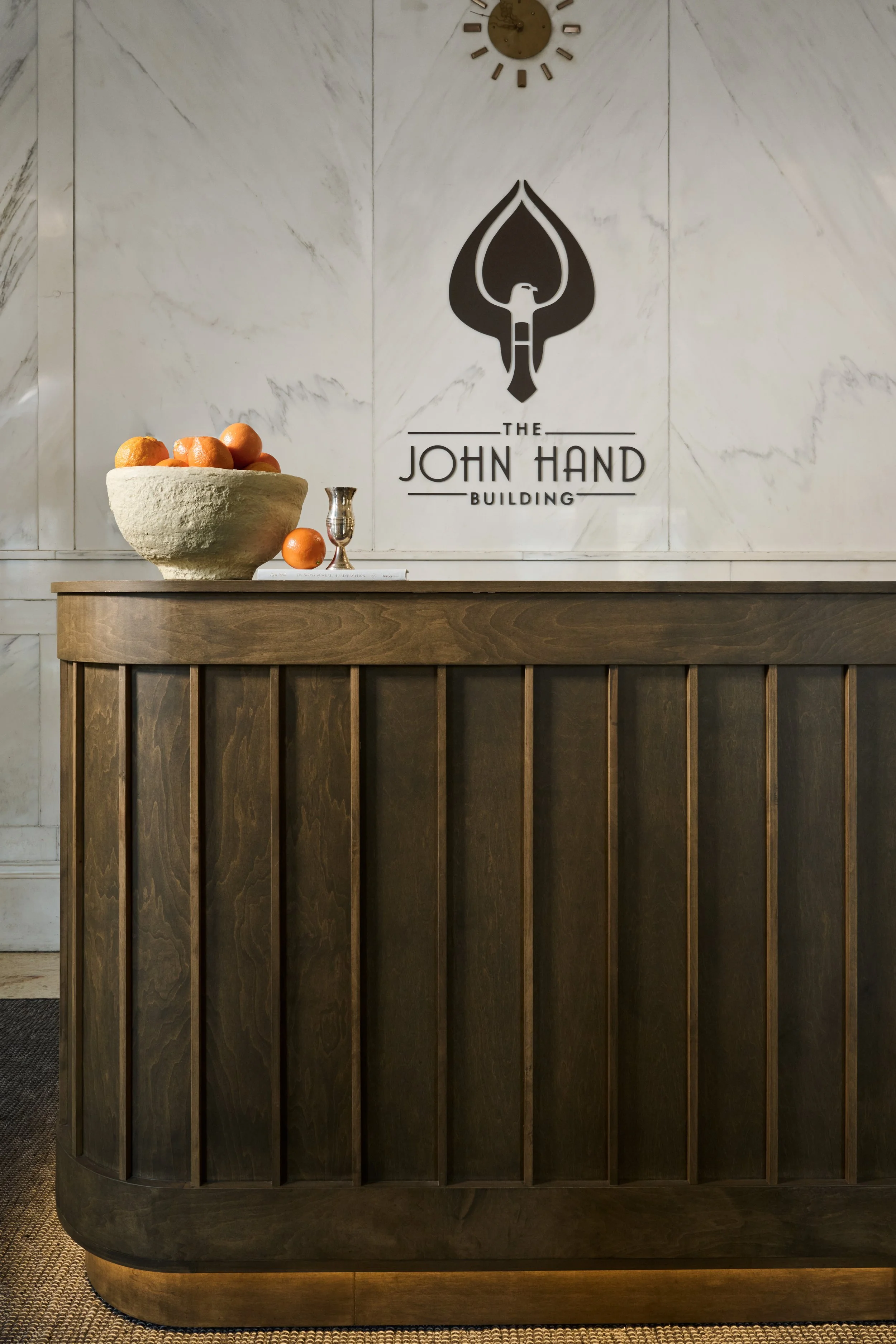 John_Hand_Lobby21476.jpg