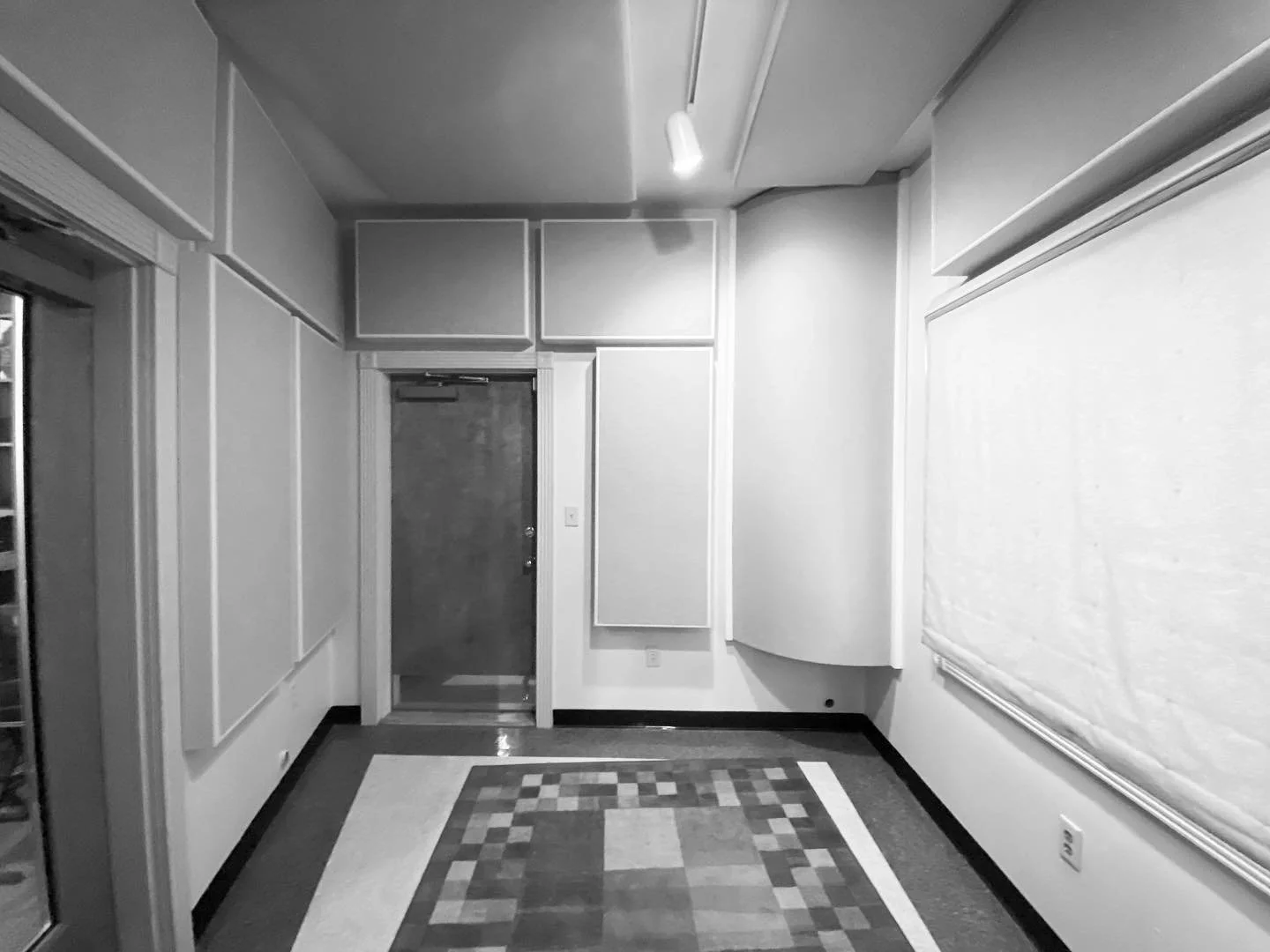 Custom retro panels for @kylelehning. Last two photos shows &ldquo;before&rdquo; where the room had no wall absorption and only one corner bass trap. First two photos are with new treatment installed, built to match previous ceiling treatment trim bu