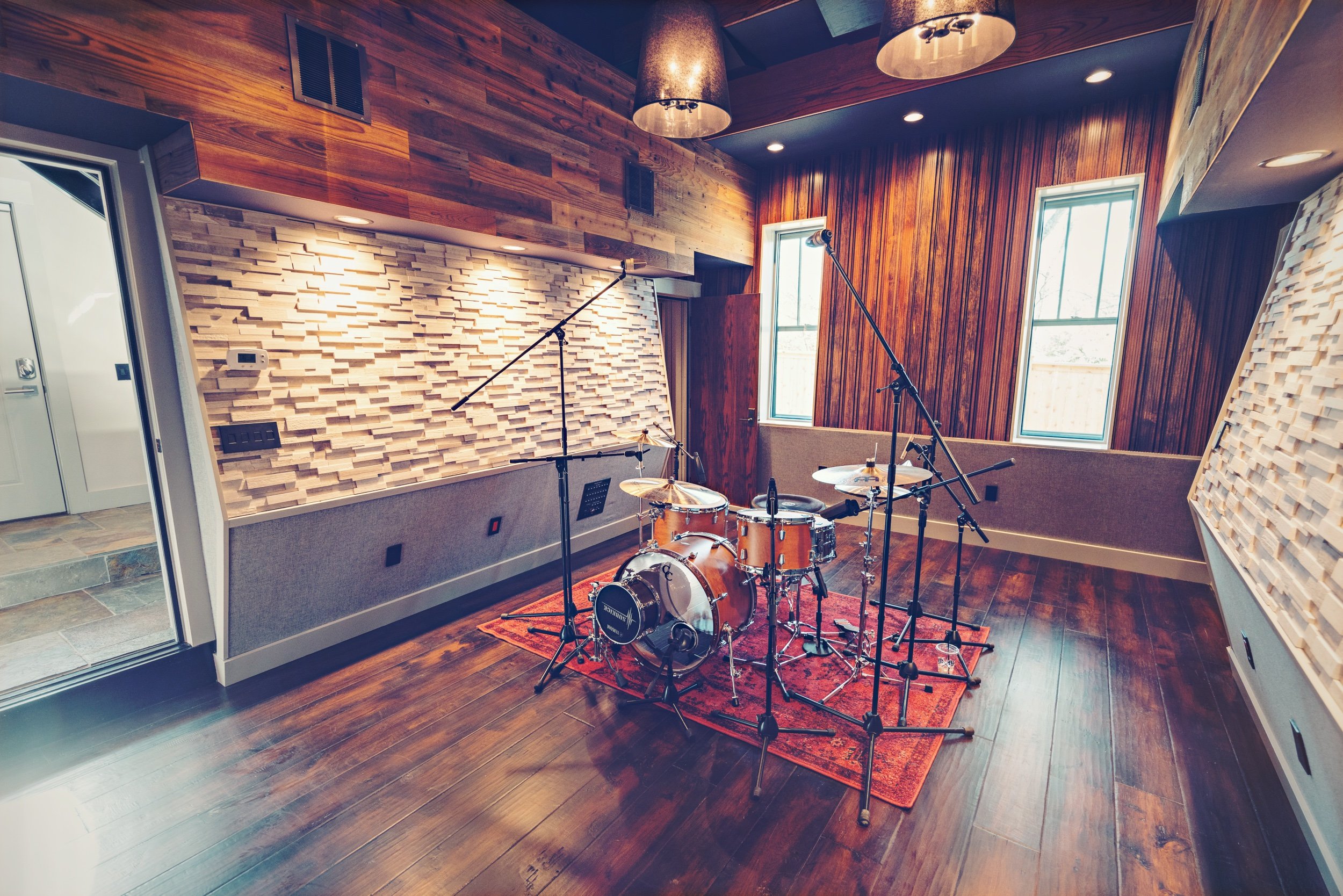 Sainte Studio-8c.jpg