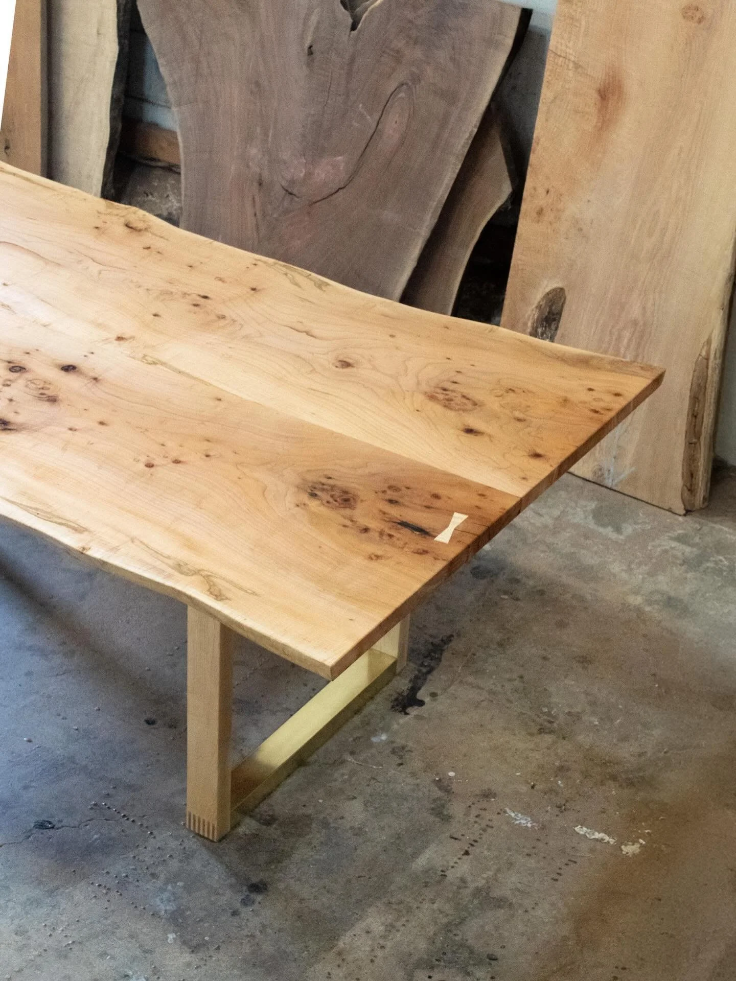 Custom spalted maple, bookmatch table with brass &amp; finger joint base and maple inlay bow ties. // 🍁 🌳