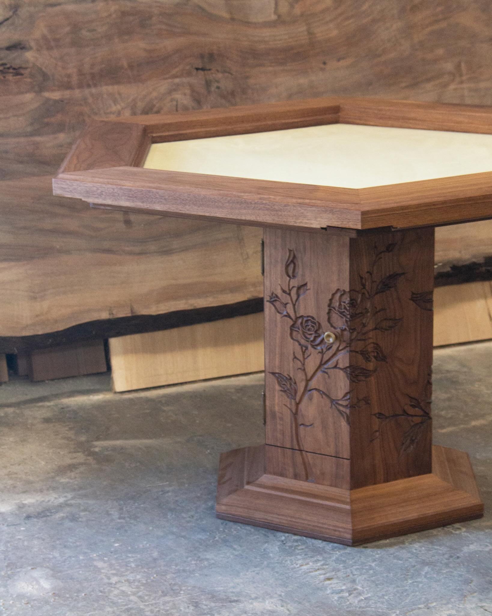 Exclusive custom commission // whimsical game table. //

Working with @smithandryandesign to bring this one-of-a-kind piece to life for their client&rsquo;s personal library &mdash; floral, whimsical, and completely bespoke. Solid walnut base with ca