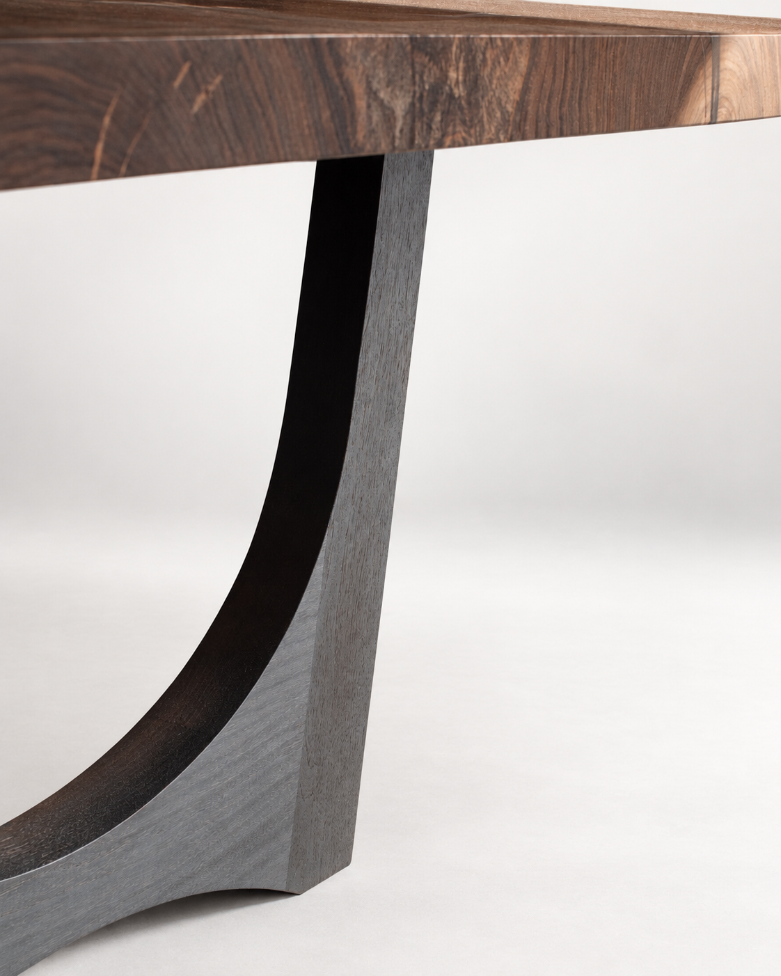 Luna-Detail-02.png
