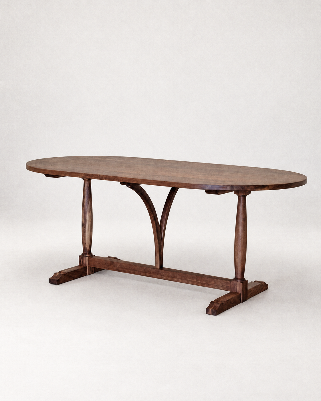 Lilly-Table-Full-01.png