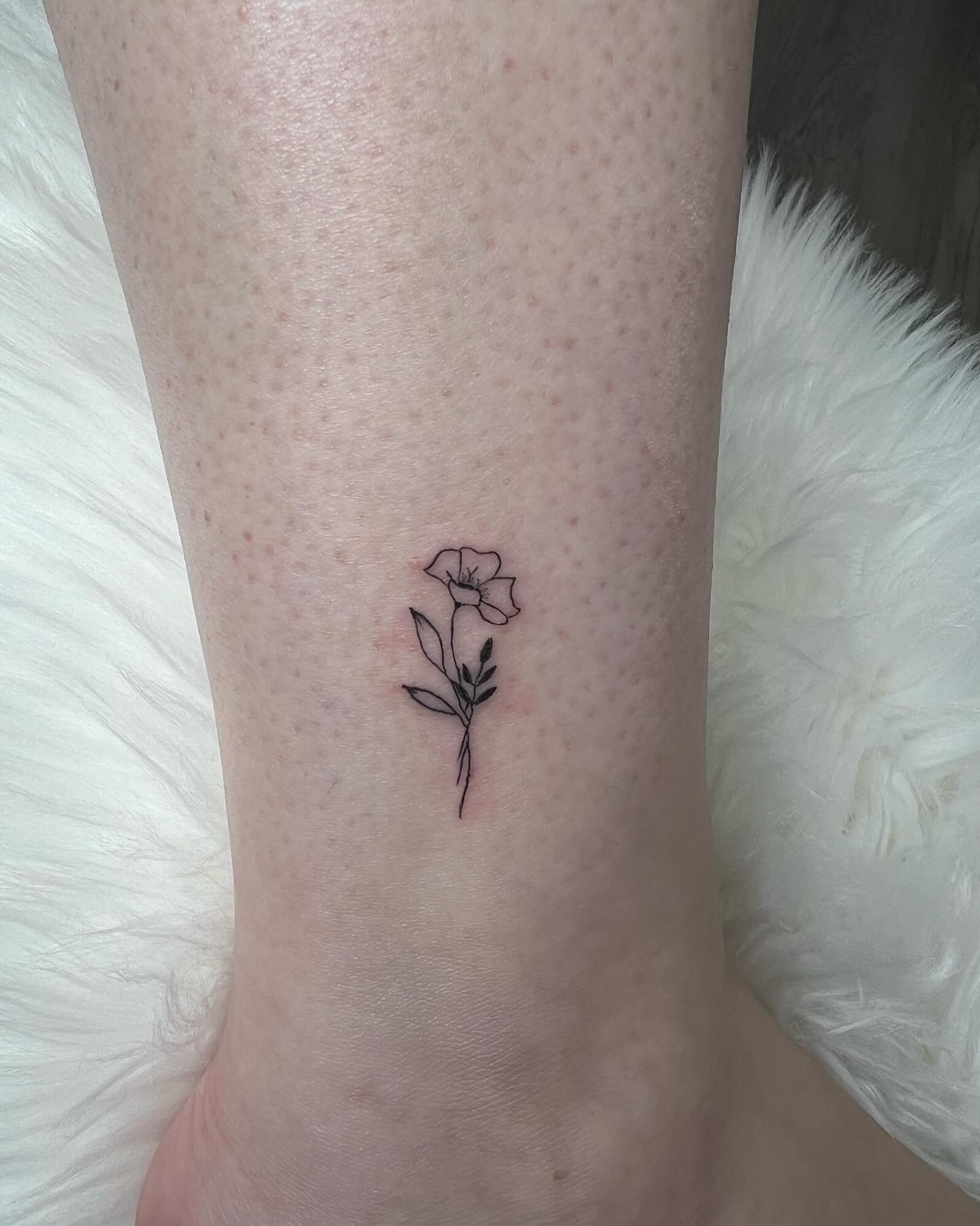 Poppy tattoo