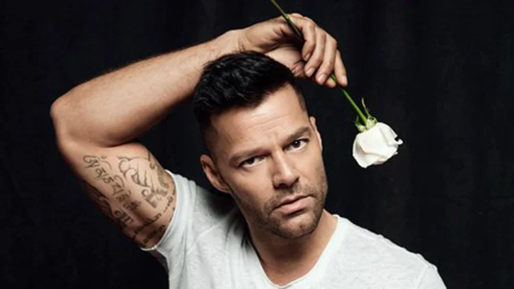 ricky_martin_out_image_feb_2018.jpg
