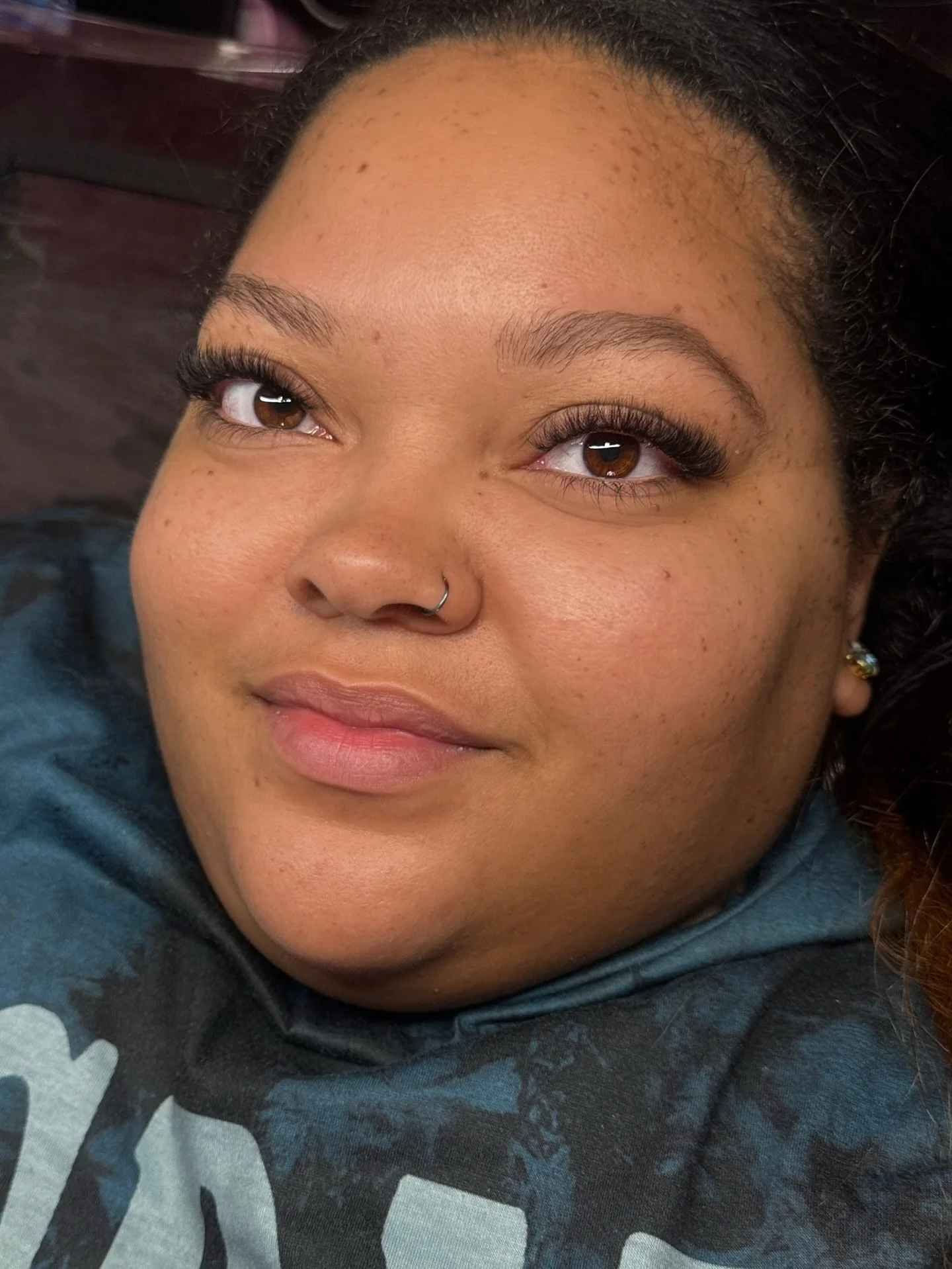 Came in for her fill and asked for a little more drama, so of course I delivered 💌✨ love this look on her so much!

#lashesofinstagram #lashextensions #pflugervillelashextensions #atxlashes #estiwerkshop