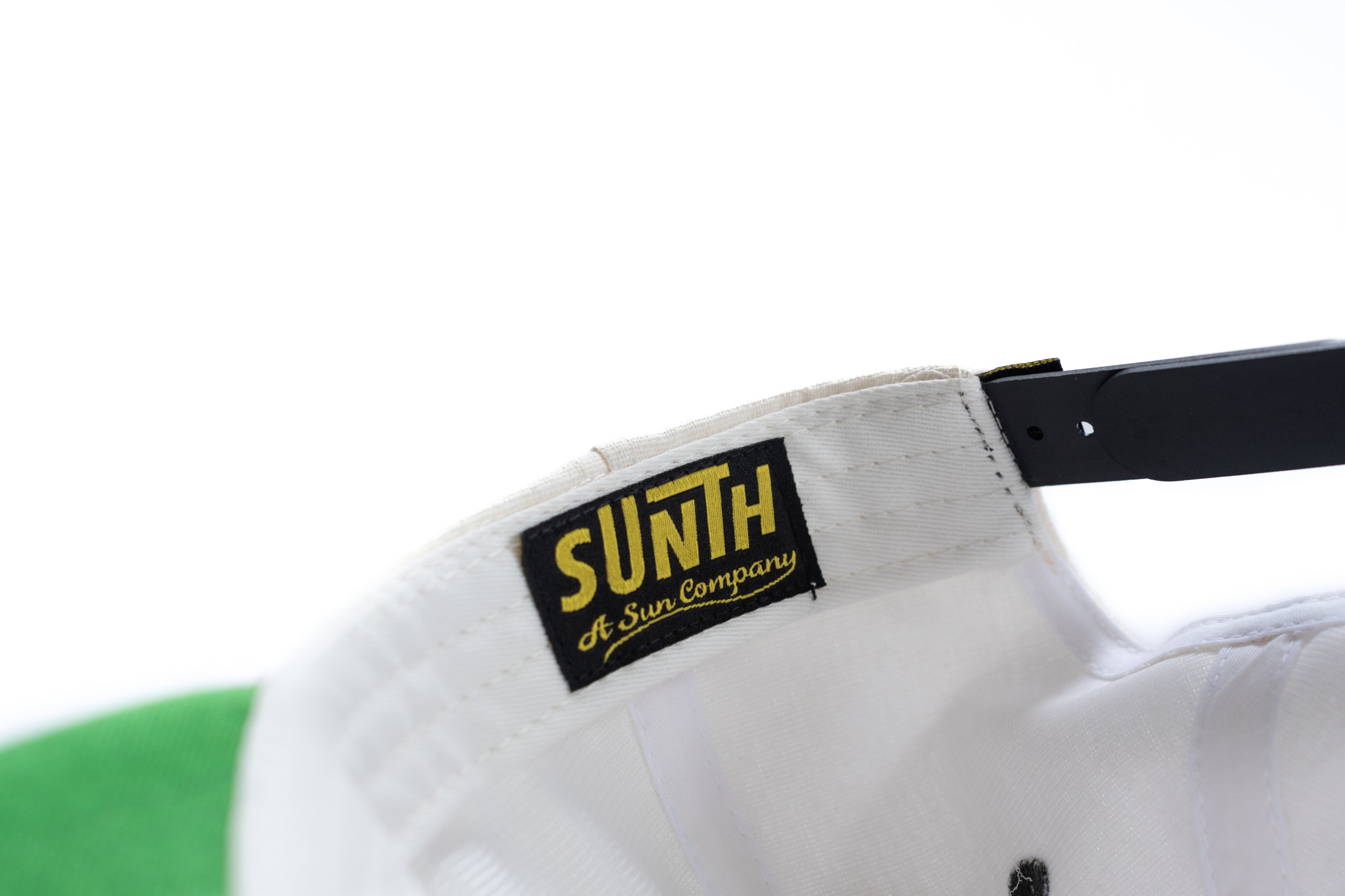 Badge_Cap-4.jpg