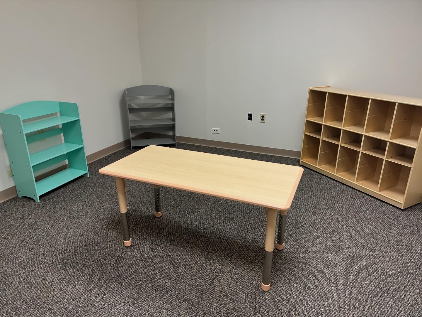 Getting ready to welcome students to our new office in North Brunswick! Spots available in both our Metuchen and North Brunswick offices starting in September. Contact us today to start the process. #speechtherapy #newoffice #slp #aba #canspeaktherap