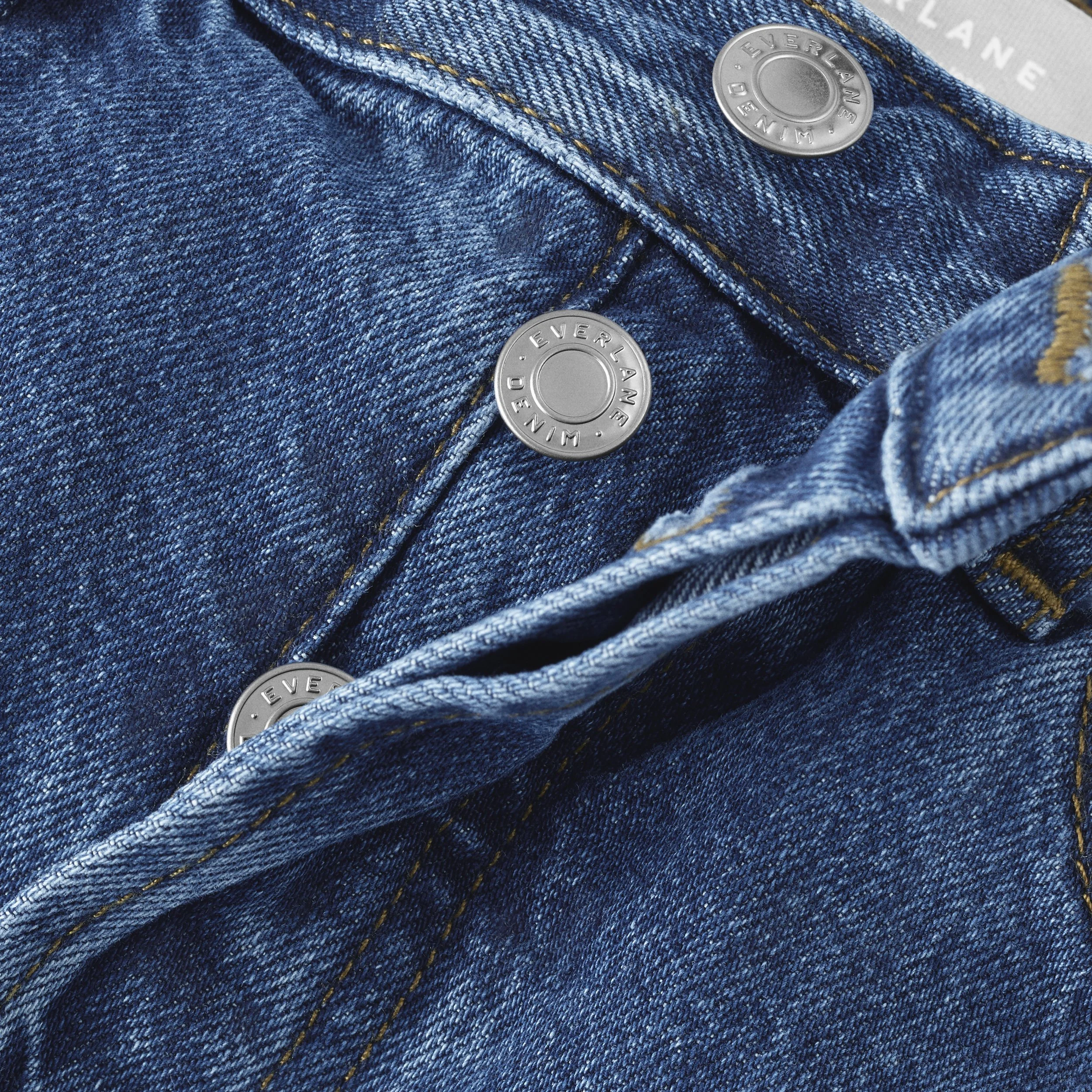 July21_W_Paid-Denim_Shot02_Denim-Close-Ups_90sCheeky_0352_cropped_V1 copy.jpg