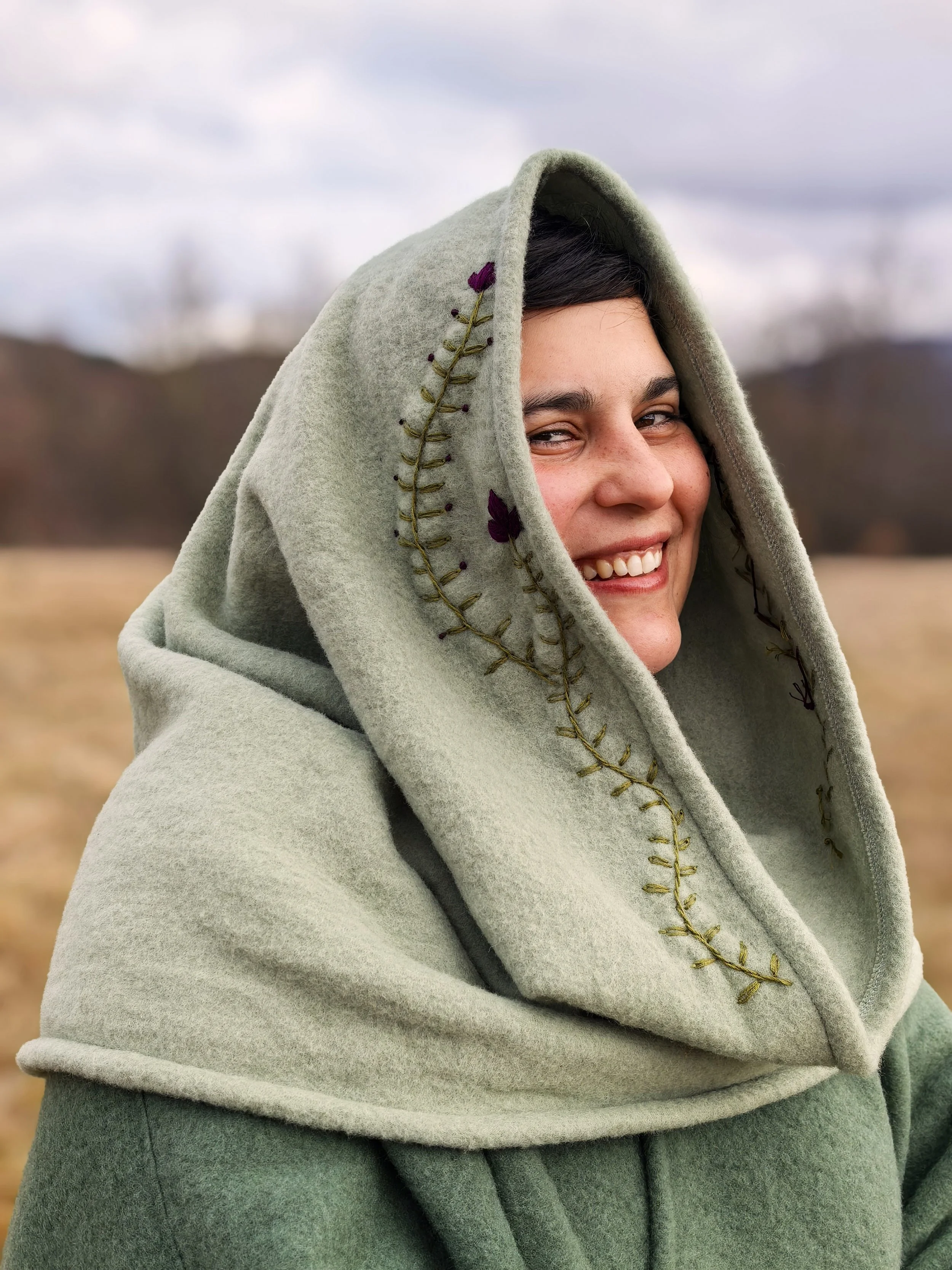 Wool hood with hand embroidery "Zemna"/ "Земна" качулка от вълна с ръчна бродерия/SOLD OUT/ПРОДАДЕНА