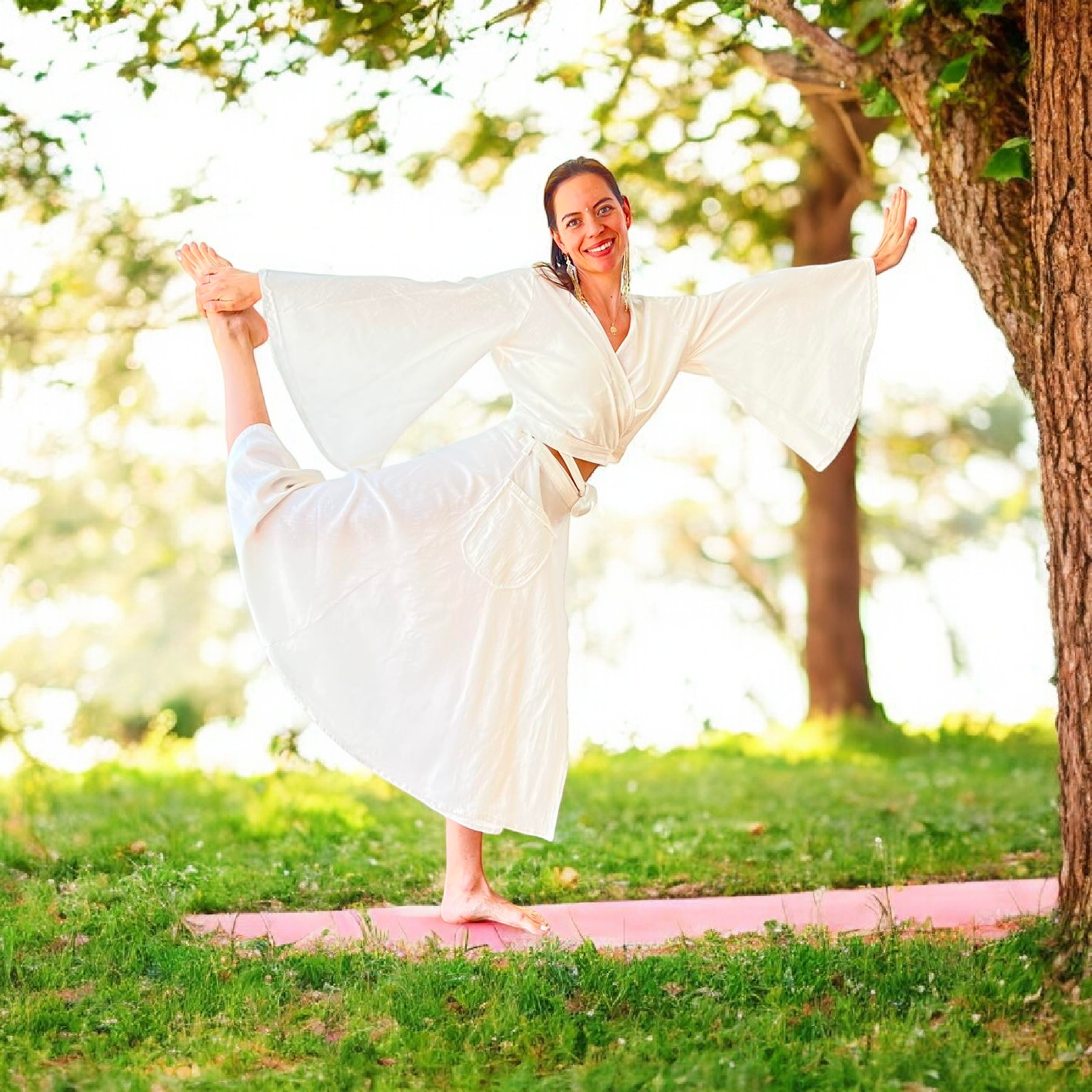 received_1531407360783845 (3).png