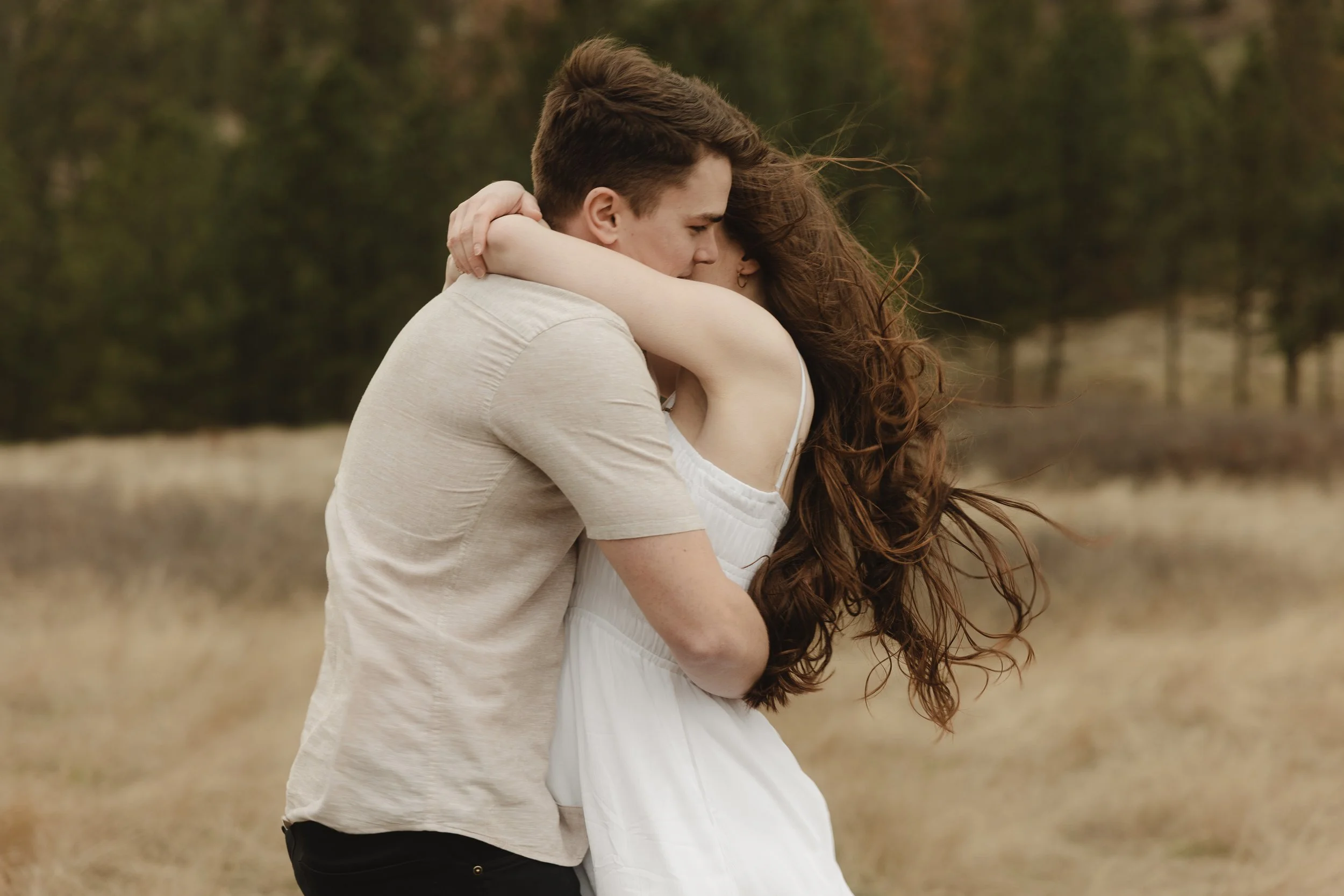 Skylar&Braeden.Maternity-35.jpg