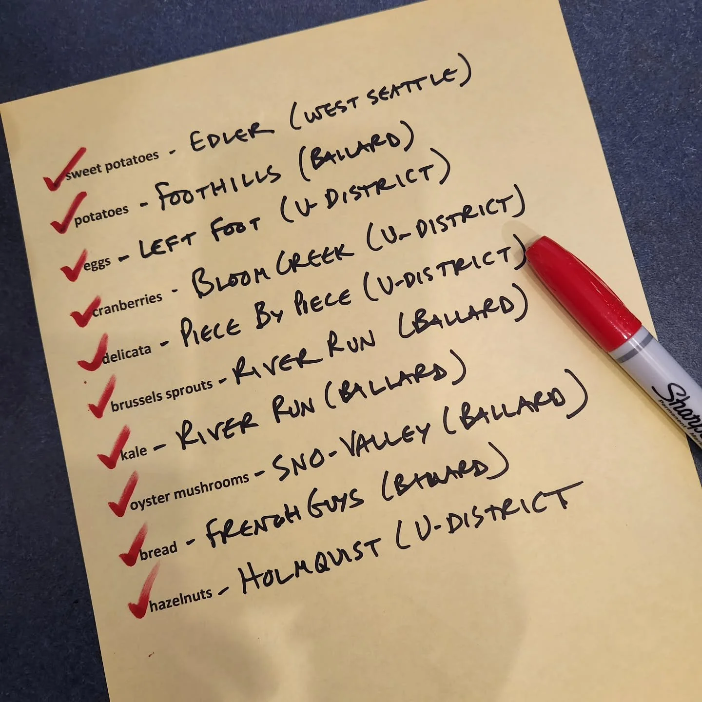 We completed our sourcing for your Thanksgiving specials without a hitch this weekend!  Thanks to all the farms for filling our orders reliably!  Now, onto prep!

@foothillsfarmer
@leftfootfarm
@bloomcreek
@piecebypiecefarm
@riverrunfarm_sequim 
@sno