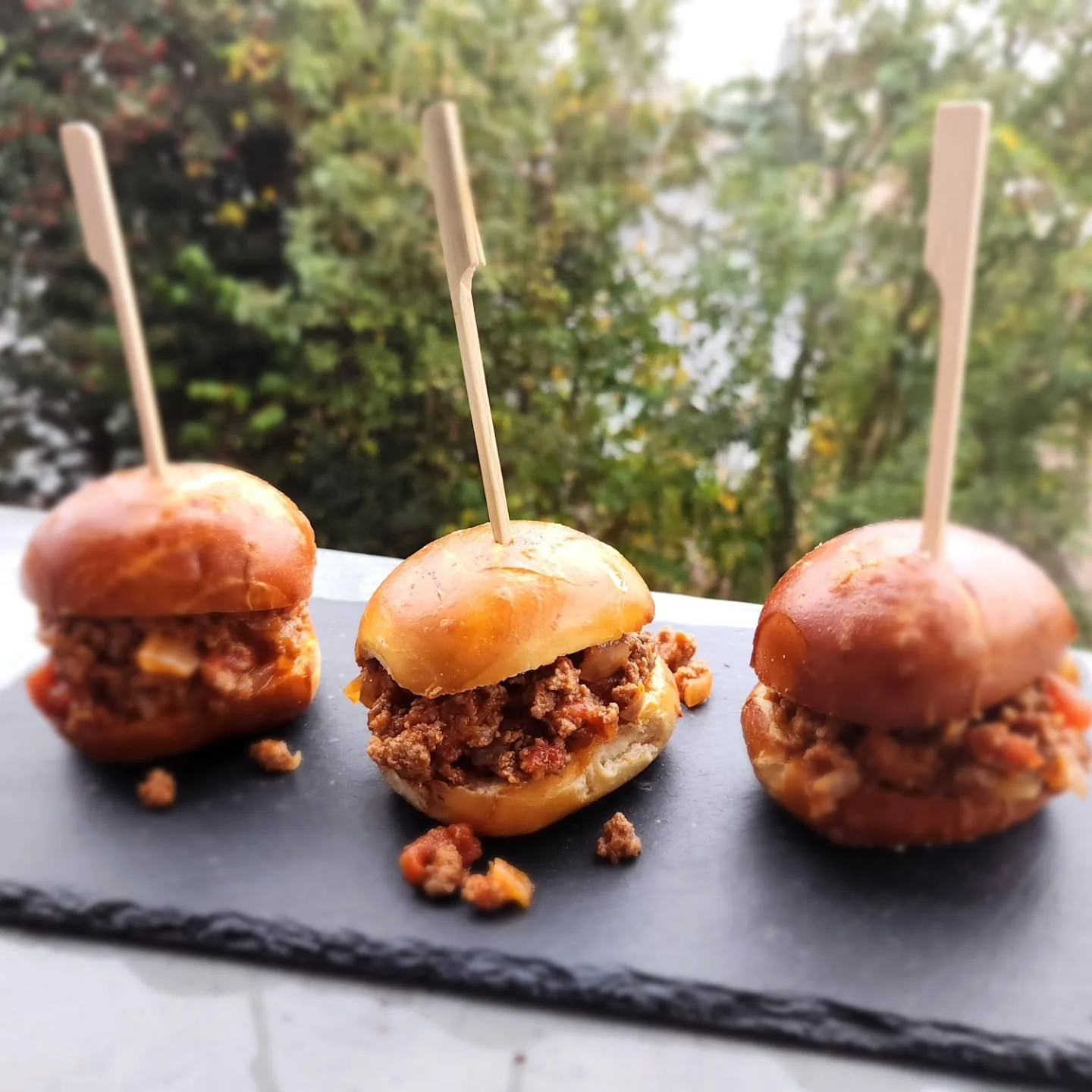 Superbowl 
Super ZIVA snacks 
From feta dip to turkey chili, we've got you covered! 

Lots of options:  make Shakshuka Joes, or Shawarma wings, dip into zesty Muhammara or munch on our Crunchy Chickpeas.

This weekend, we are at University District a