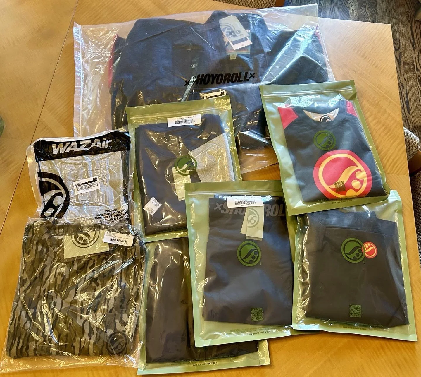 Some early Christmas presents from my friends at @Shoyoroll 😍🙏 #SYR #Shoyoroll #JiuJitsu #Grappling