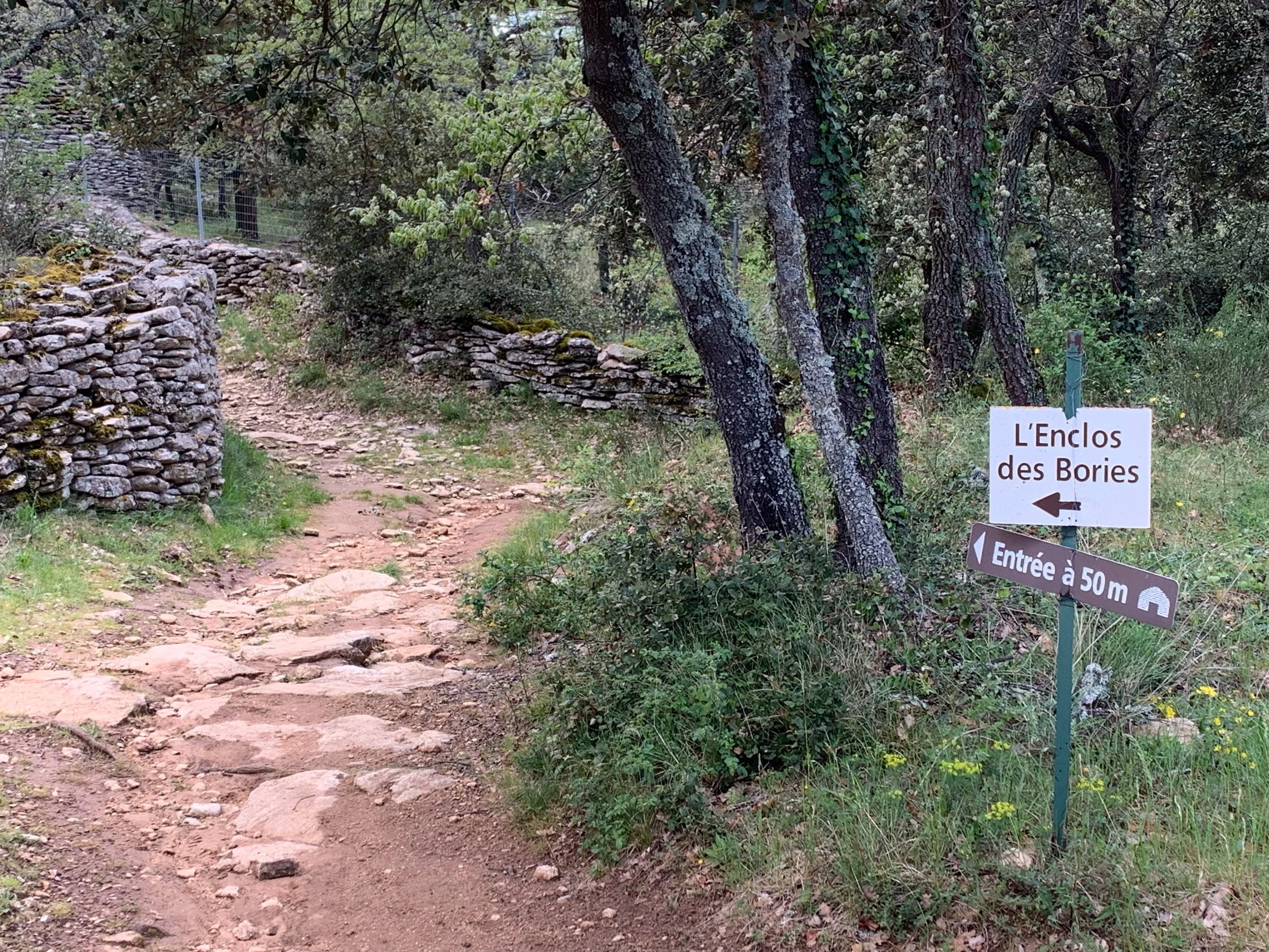 Village de Bories
