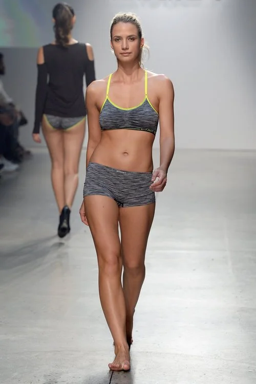 2XIST_SS16_Runway_Images-2XIST_SS16_Runway_Images-Look_18[2].jpg