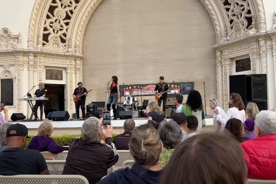Pretending Chrissie – Live at Spreckels Organ Pavilion