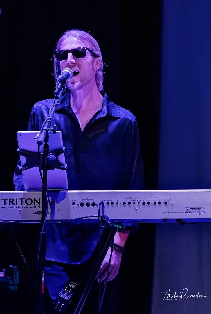 572364977_1995914554299789_7819292348831531603_n.jpg