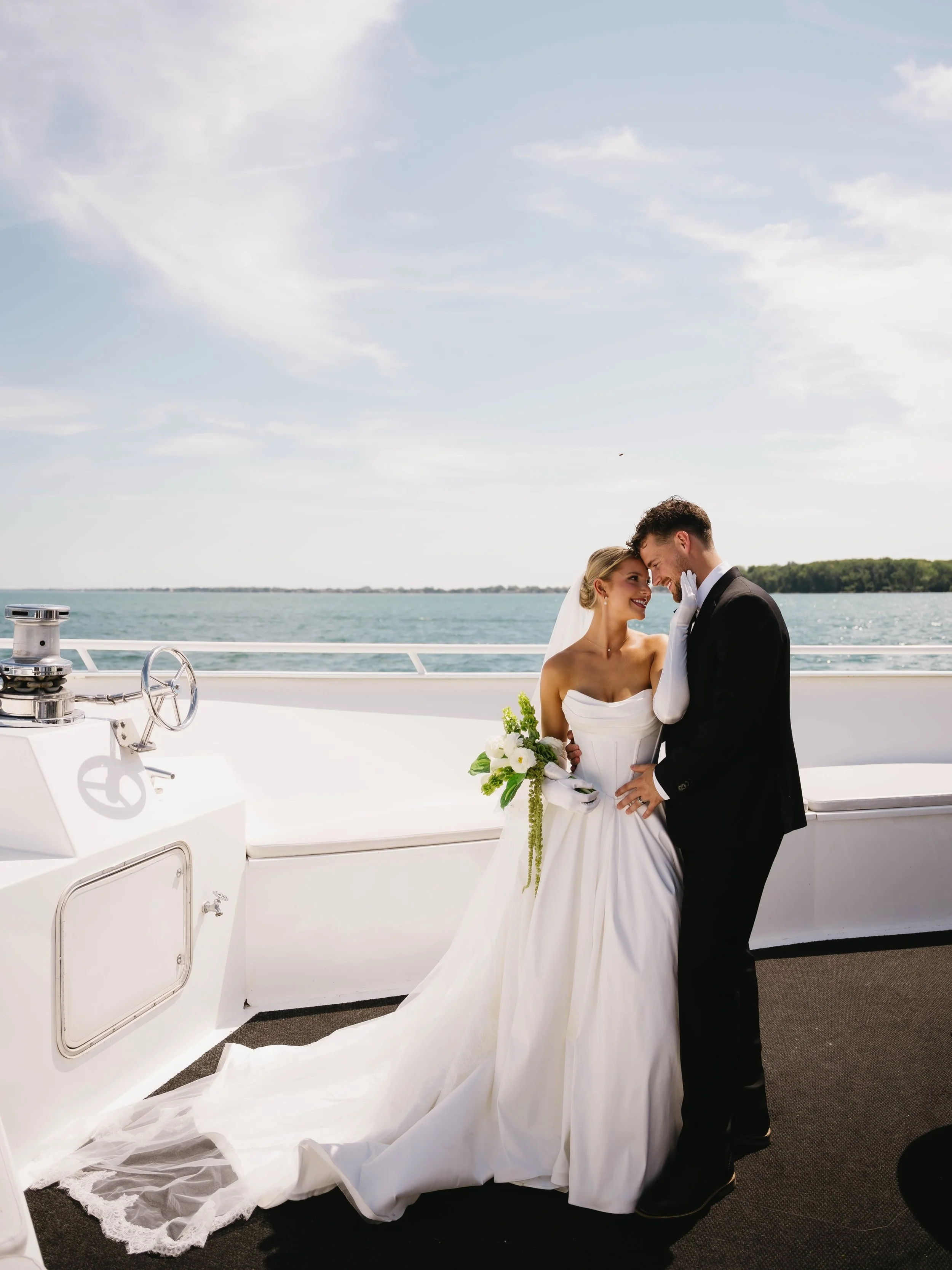 LISTEN 👏🏾 TO 👏🏾 YOUR 👏🏾 PHOTOGRAPHER 👏🏾

Some of the most seamless wedding days I&rsquo;ve photographed have one thing in common: TRUST. My couples trust me when I suggest where we should go, when we need to be there, who needs to know what, 