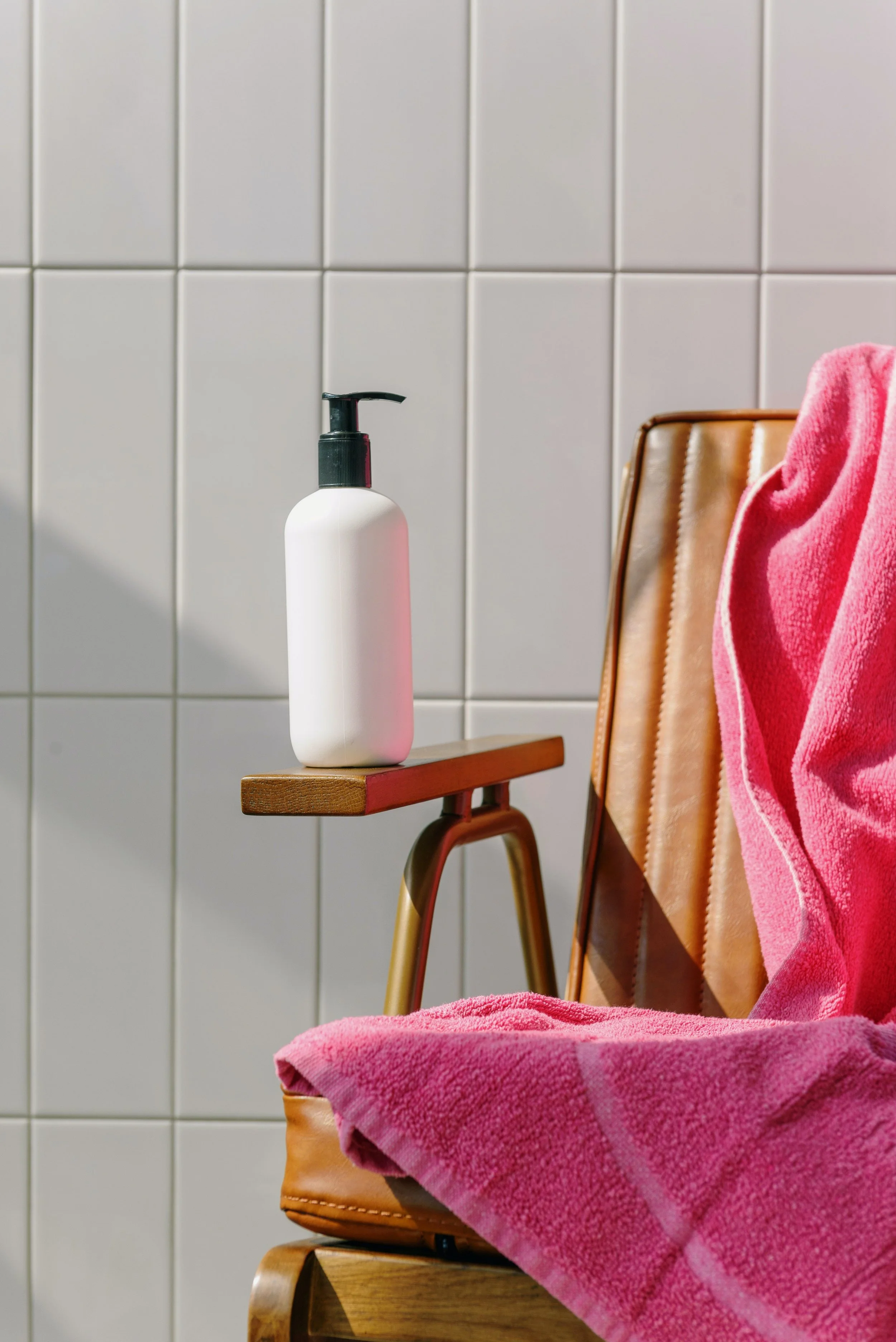 Summer Skincare Photos & Mockups