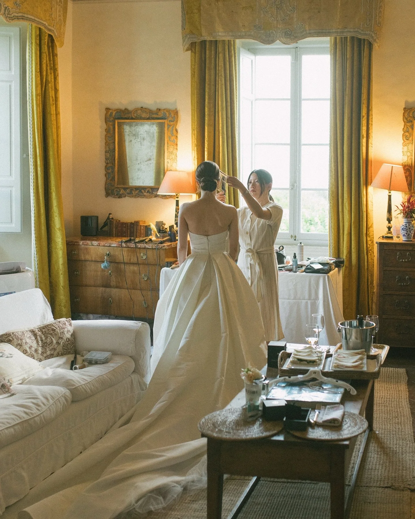 Happy end of 2024!

As this incredible year comes to a close, I want to thank you all for your trust and support. This year has been filled with unforgettable journeys to stunning locations, meaningful connections with my beautiful brides, and amazin