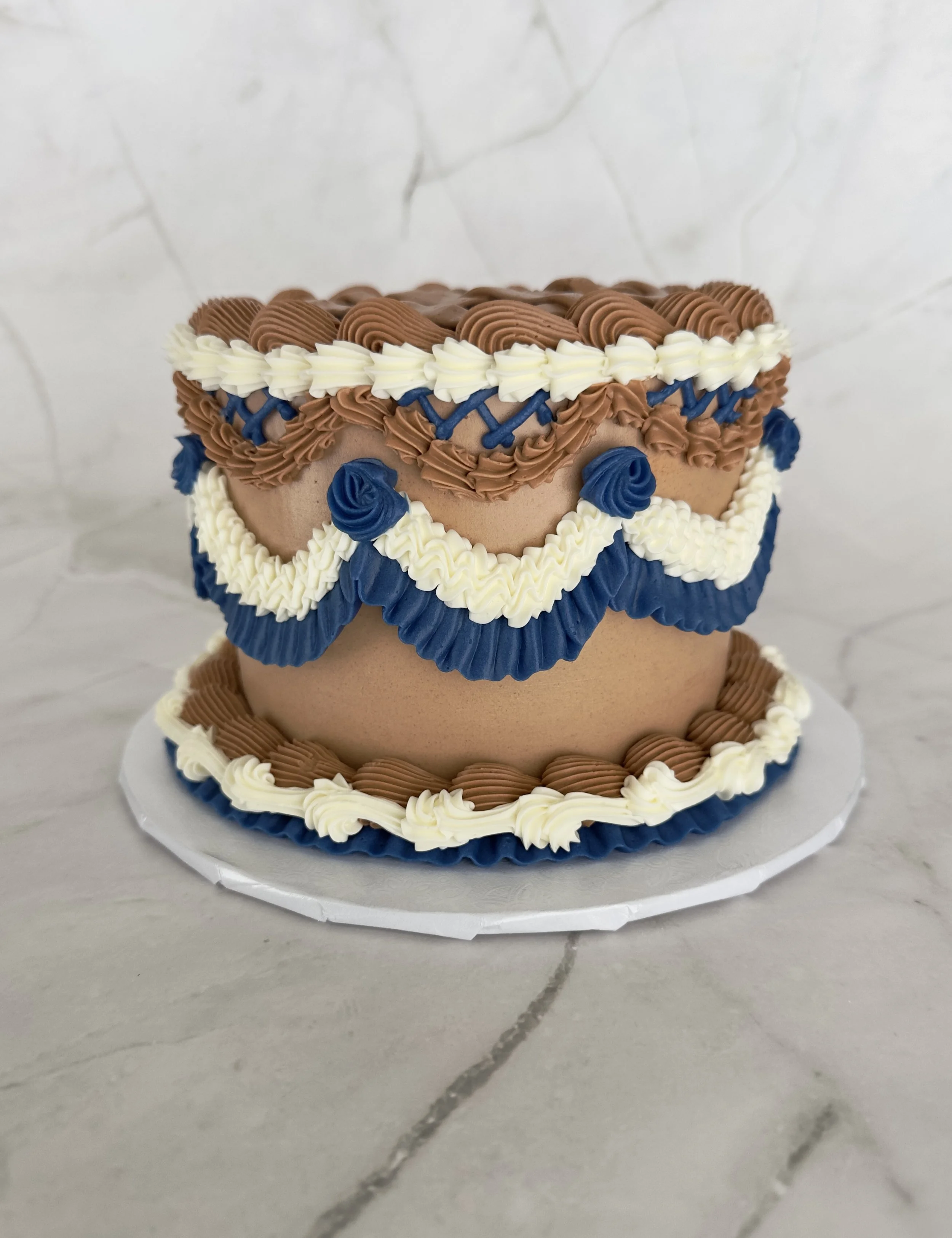 Blueberry Pie Vintage Cake