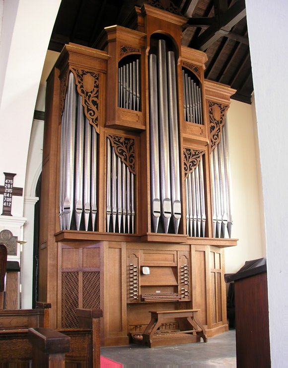 Tom Ingui, Organ