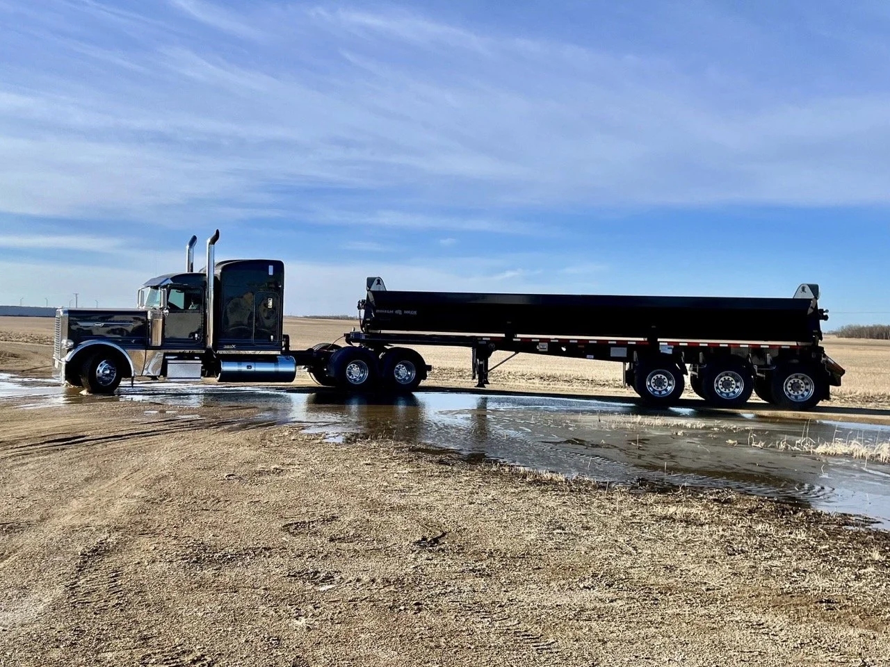 Equipment 02 - Optimized.jpeg